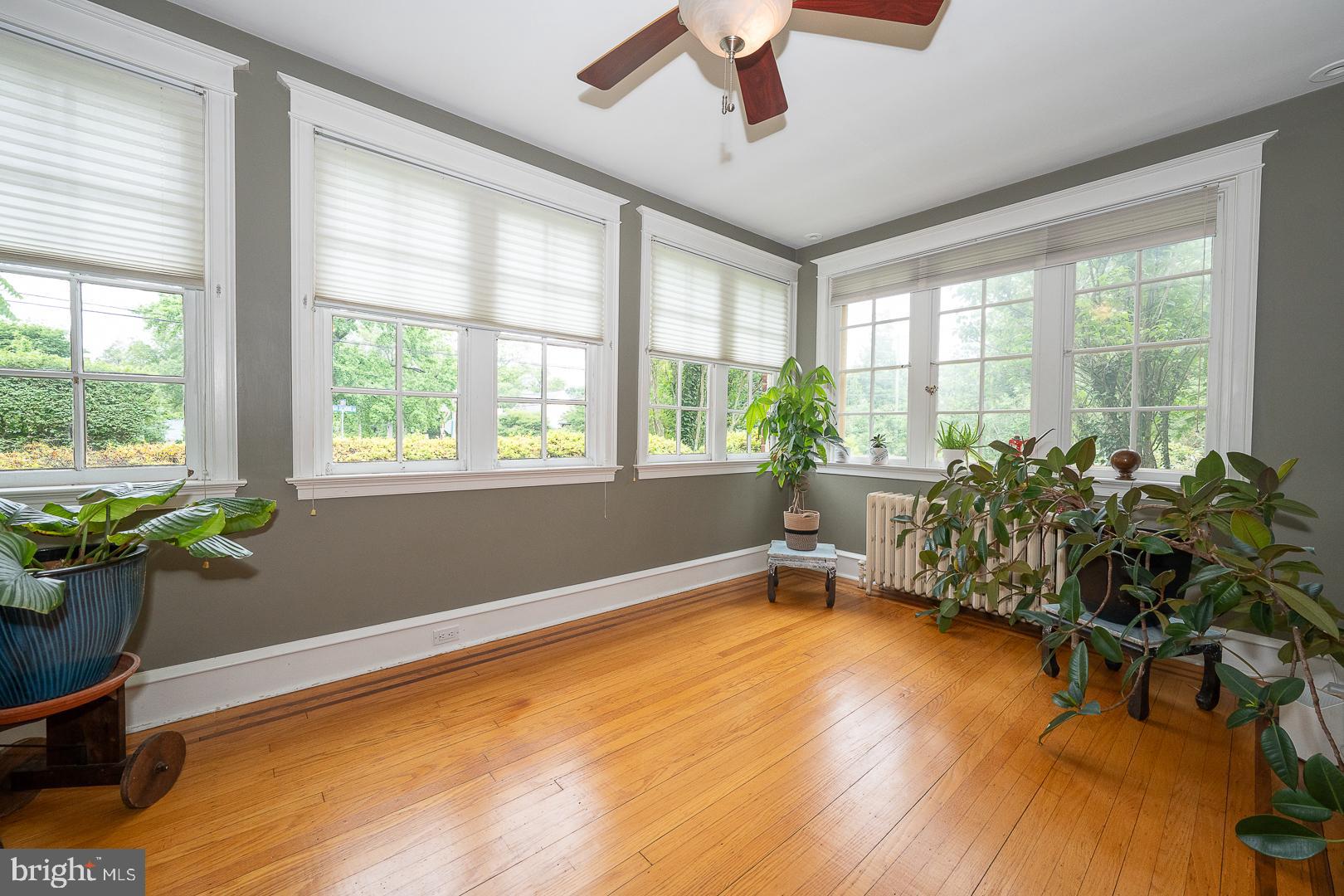 ELKINS PARK - Residential