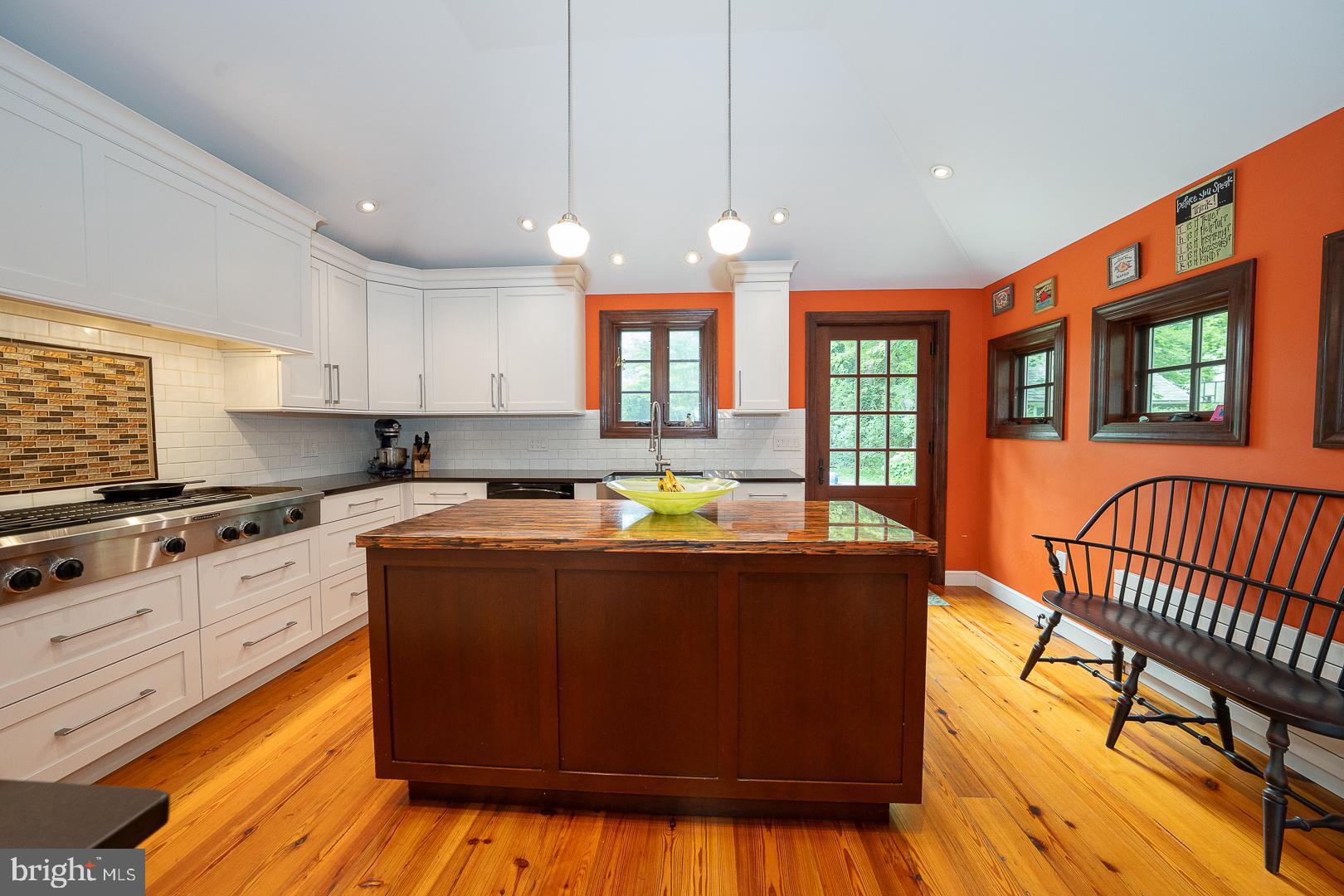 ELKINS PARK - Residential