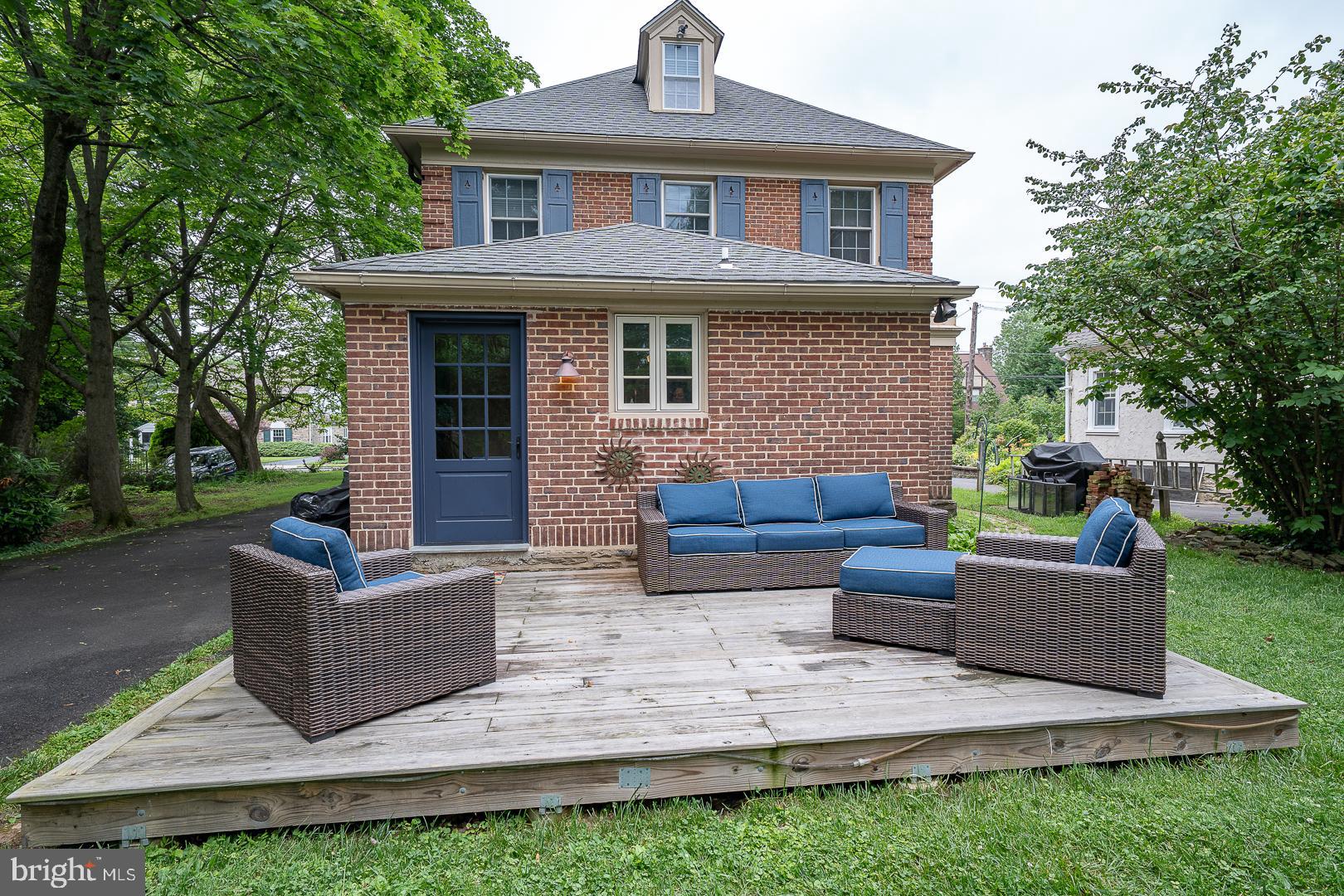 ELKINS PARK - Residential