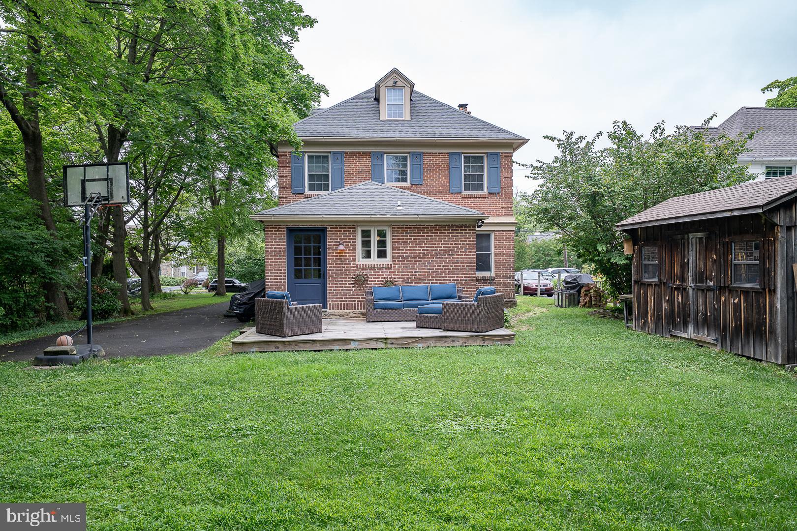 ELKINS PARK - Residential