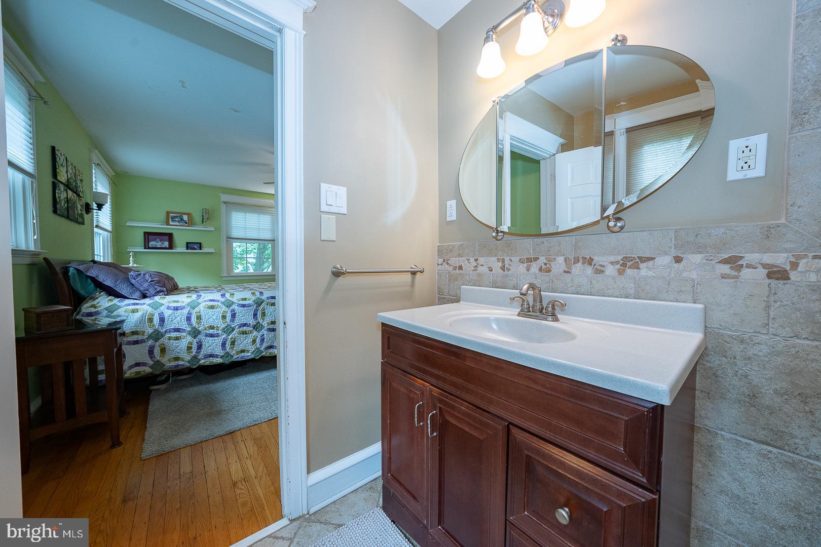 ELKINS PARK - Residential