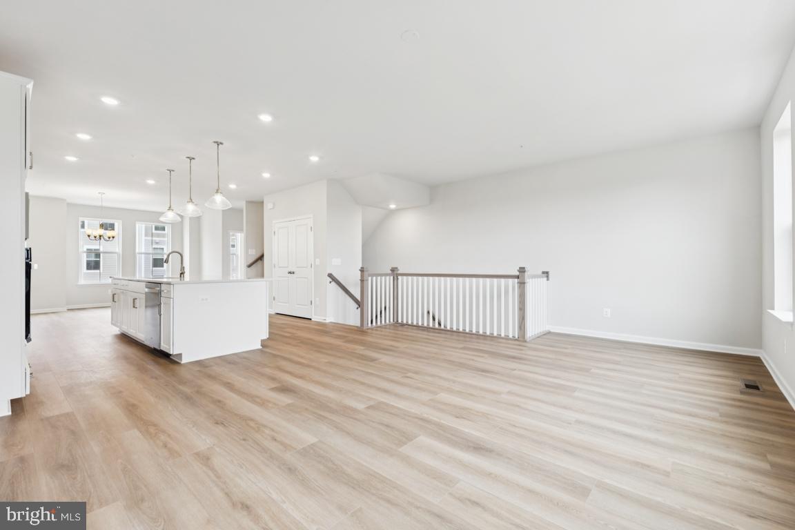 SCOTLAND HEIGHTS - Residential