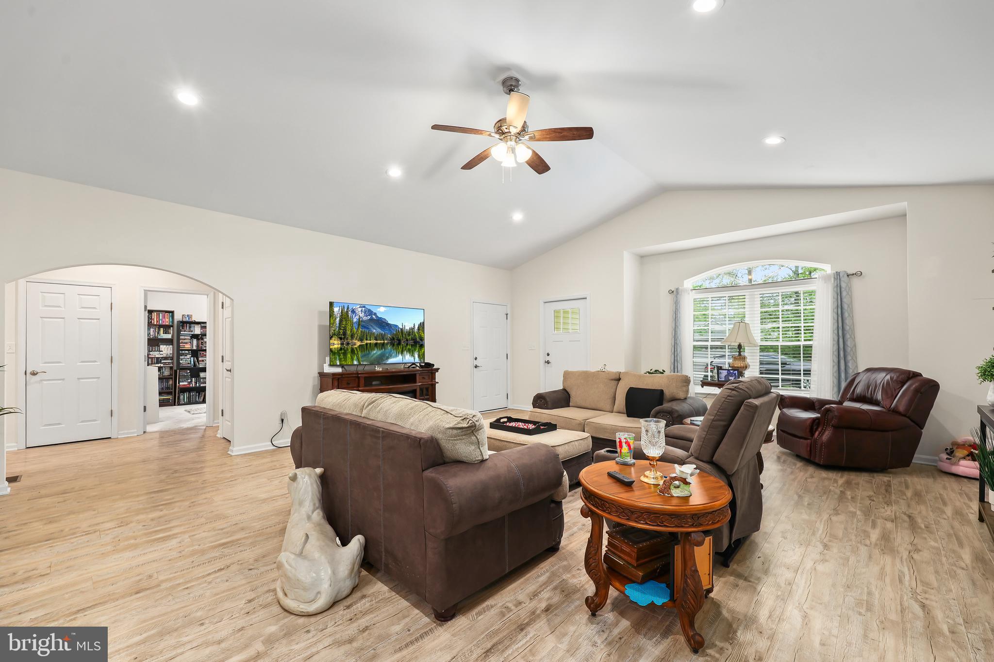 LAKE OF THE WOODS - Residential