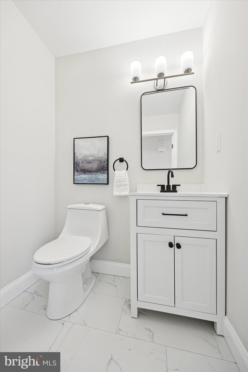 CARAVEL WOODS - Residential