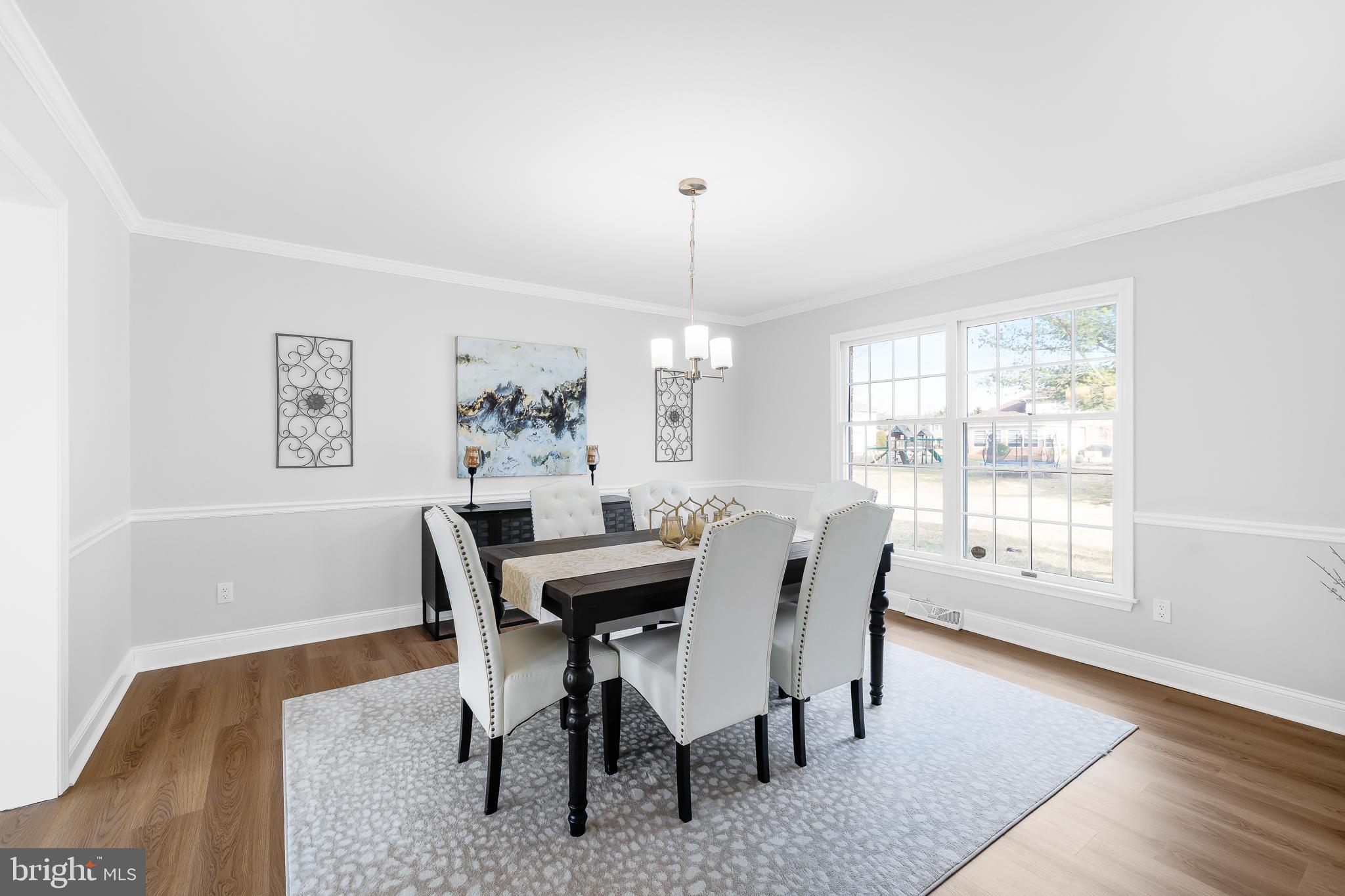 CARAVEL WOODS - Residential