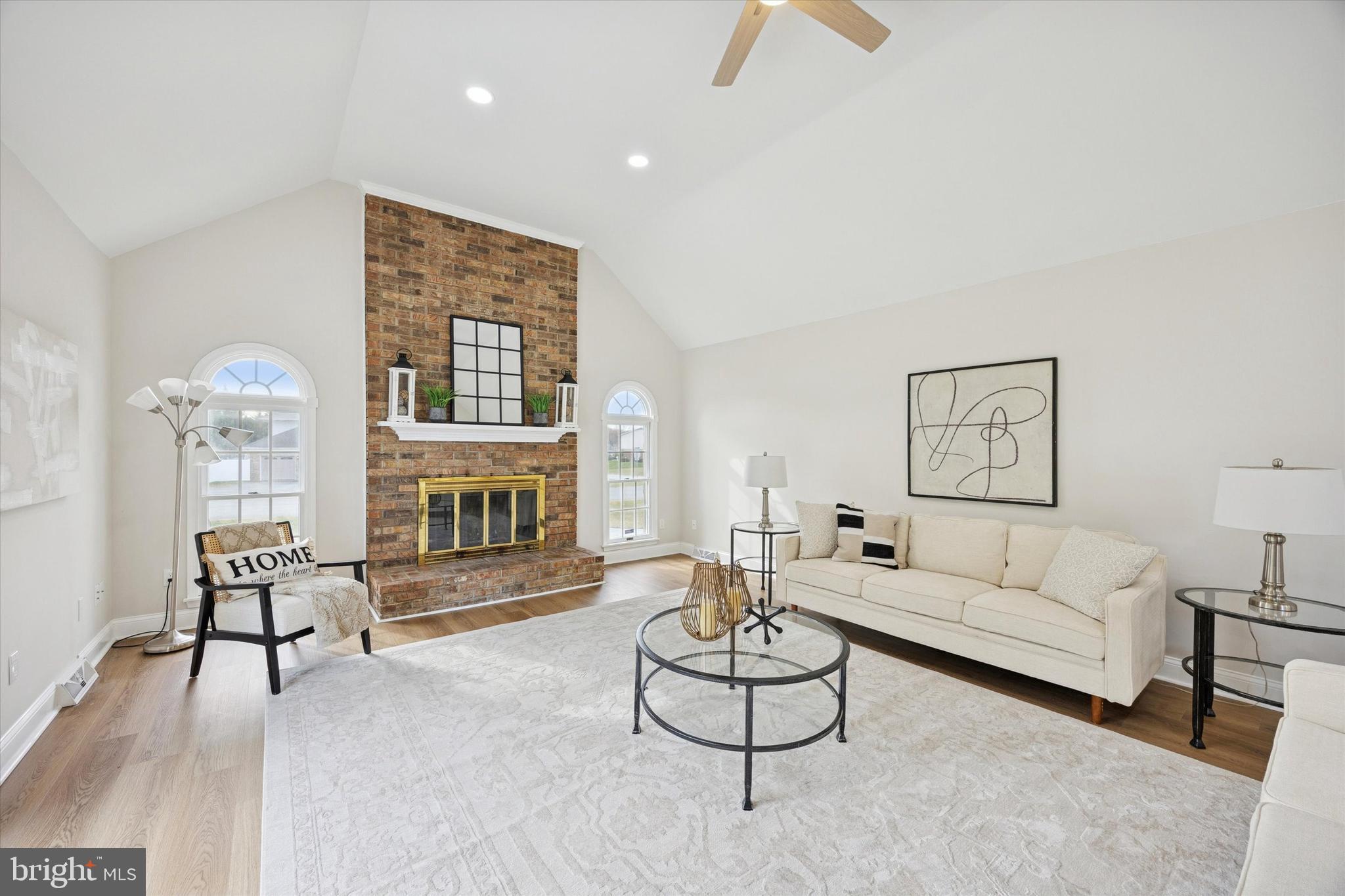 CARAVEL WOODS - Residential