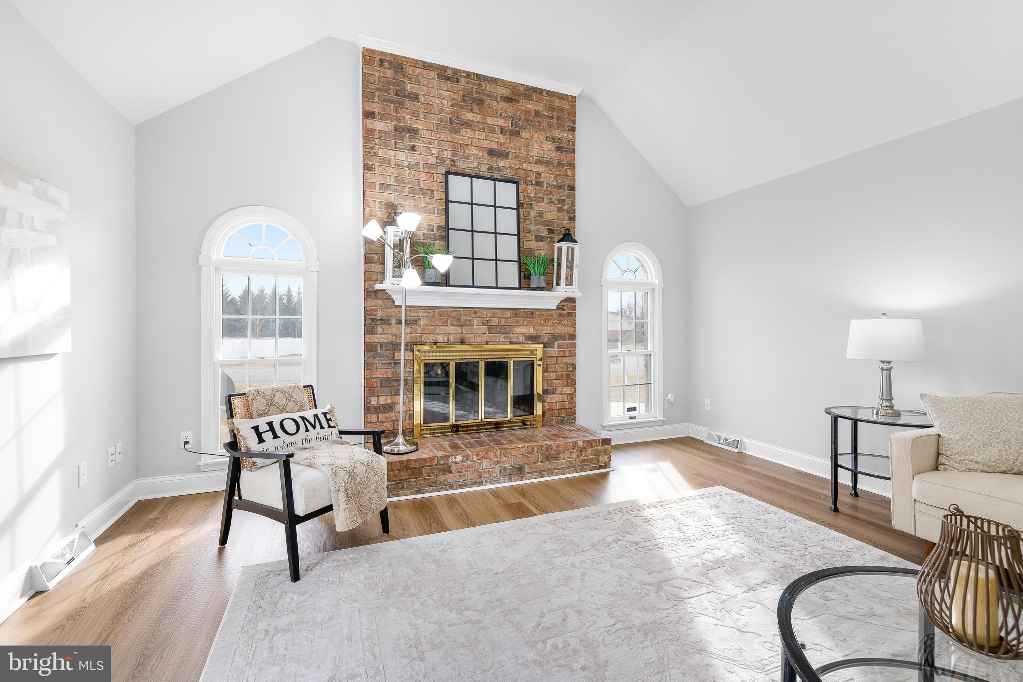 CARAVEL WOODS - Residential