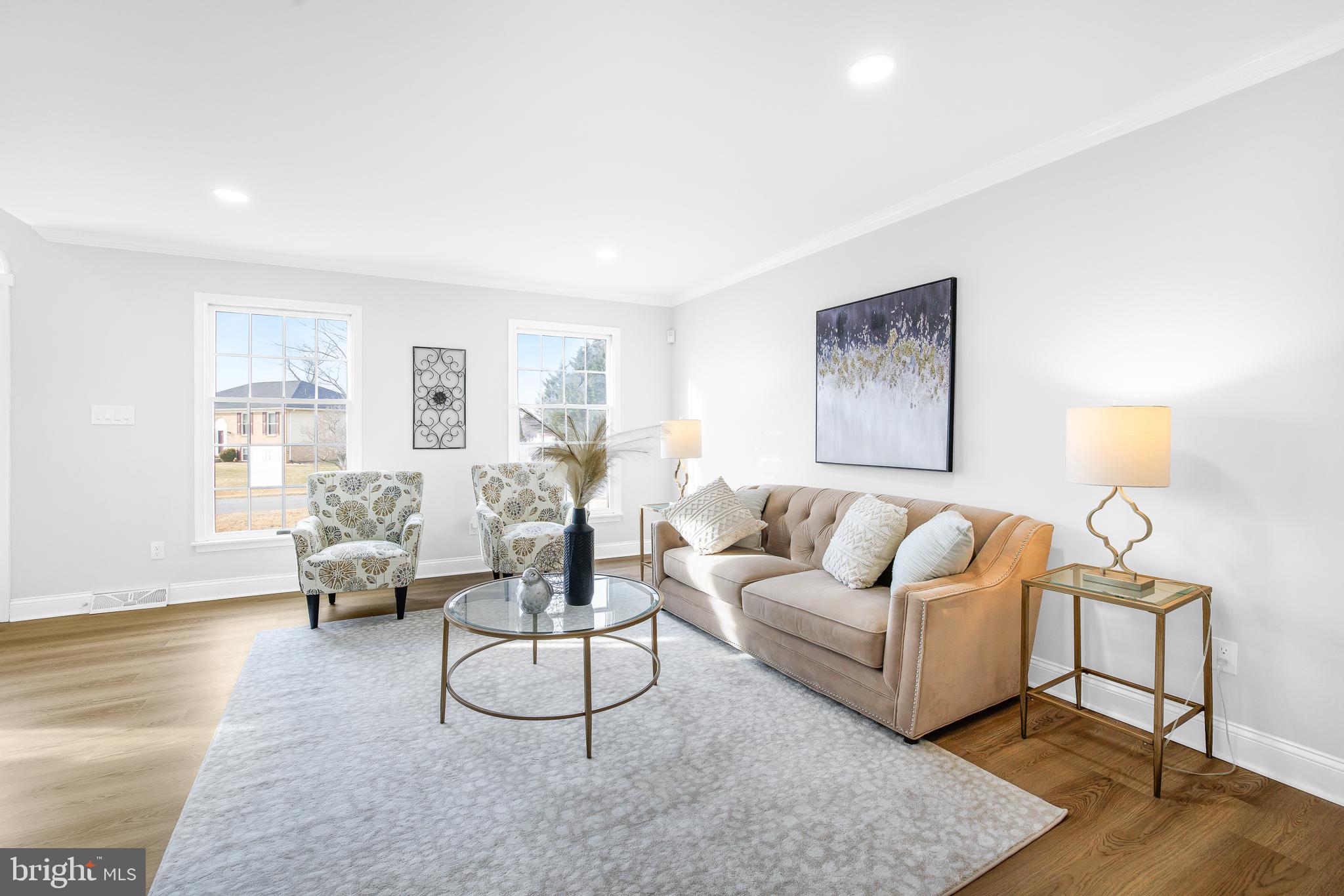 CARAVEL WOODS - Residential