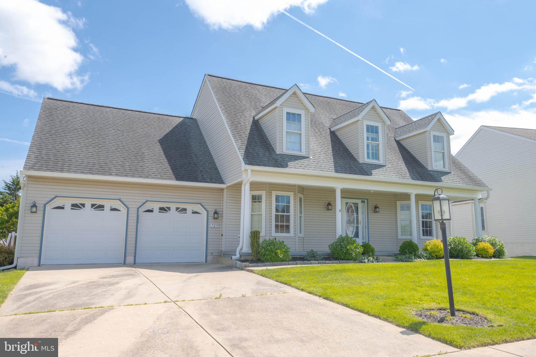729 ROSECROFT COURT