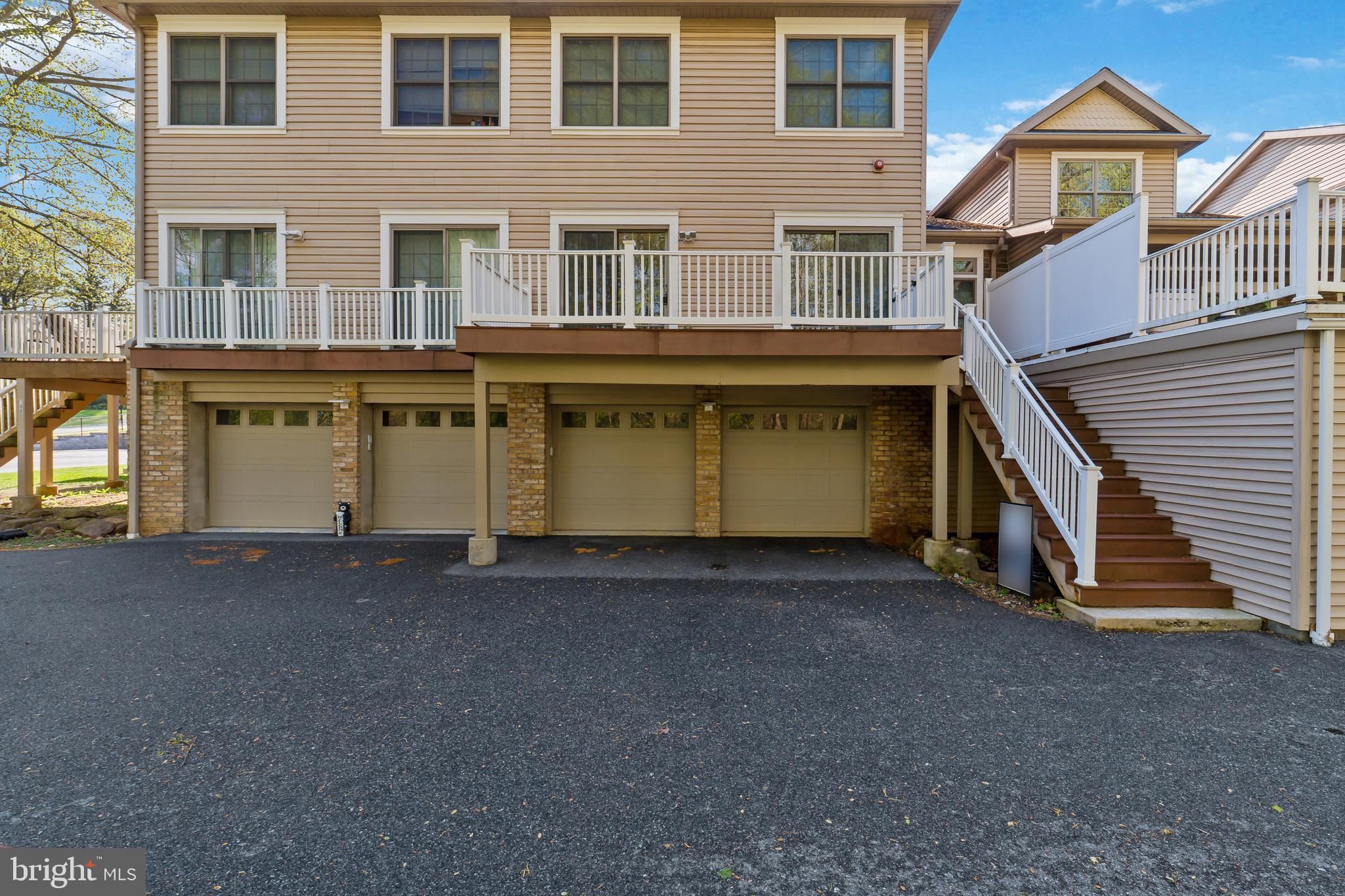 HIGH POINTE IN HERSHEY - Residential