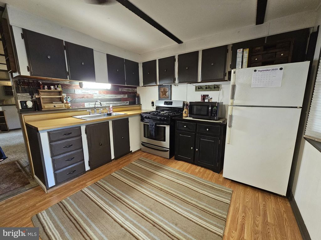 Photo of 505 CEDAR LN, NEW PROVIDENCE, PA 17560 (MLS # PALA2041510)