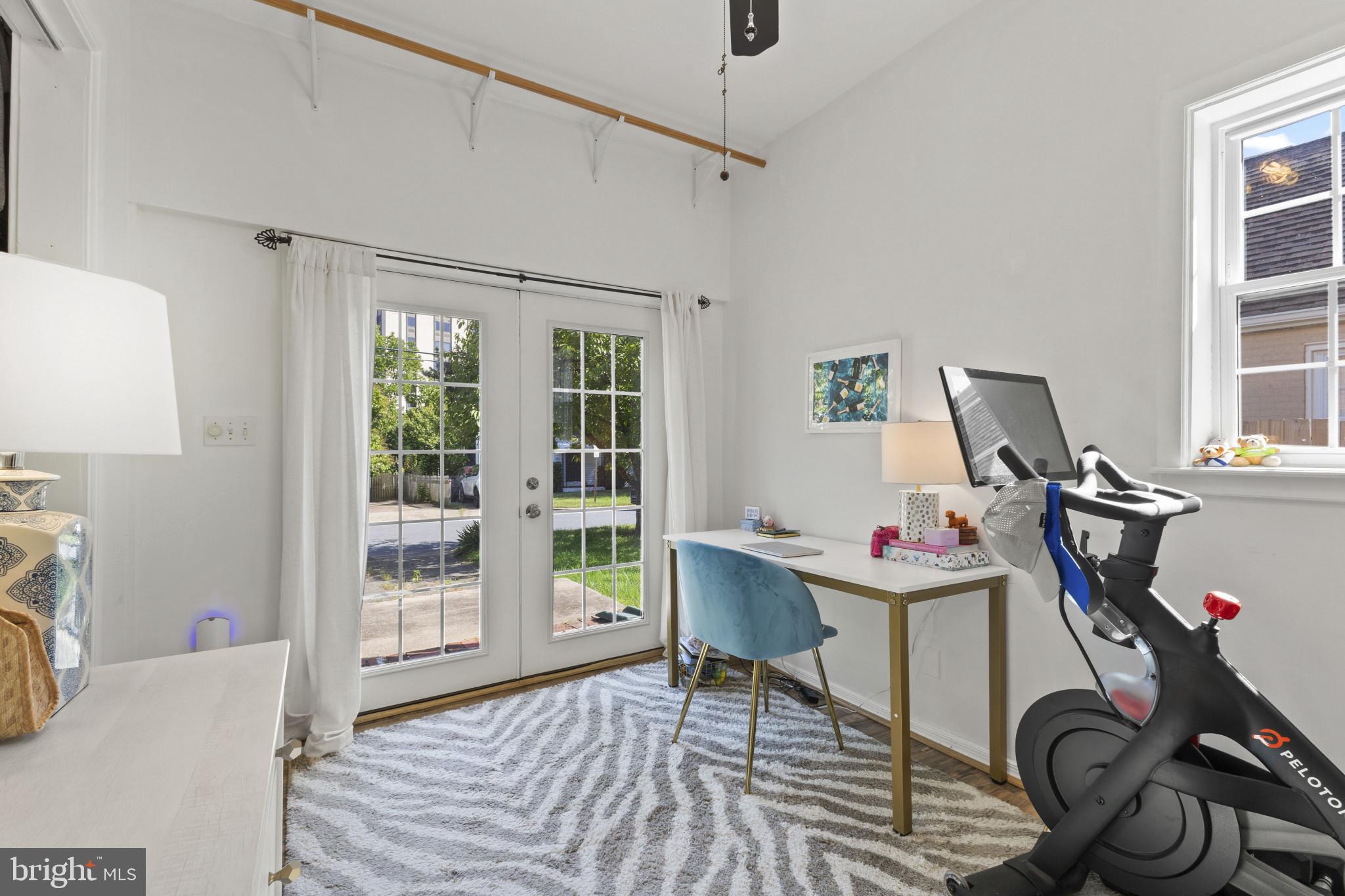 BALLSTON - Residential