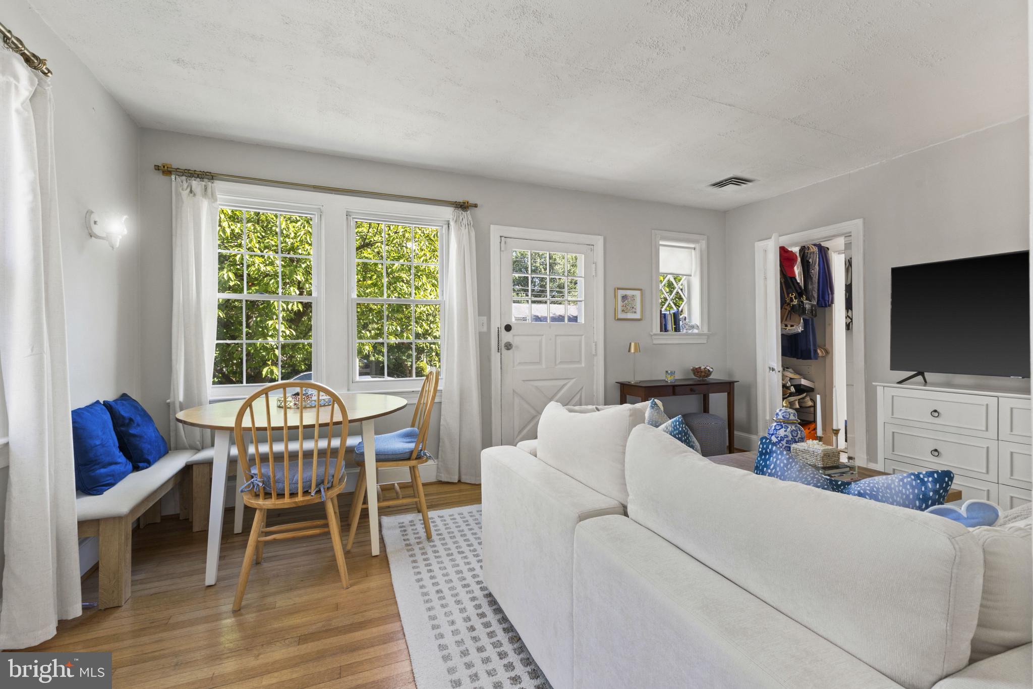 BALLSTON - Residential