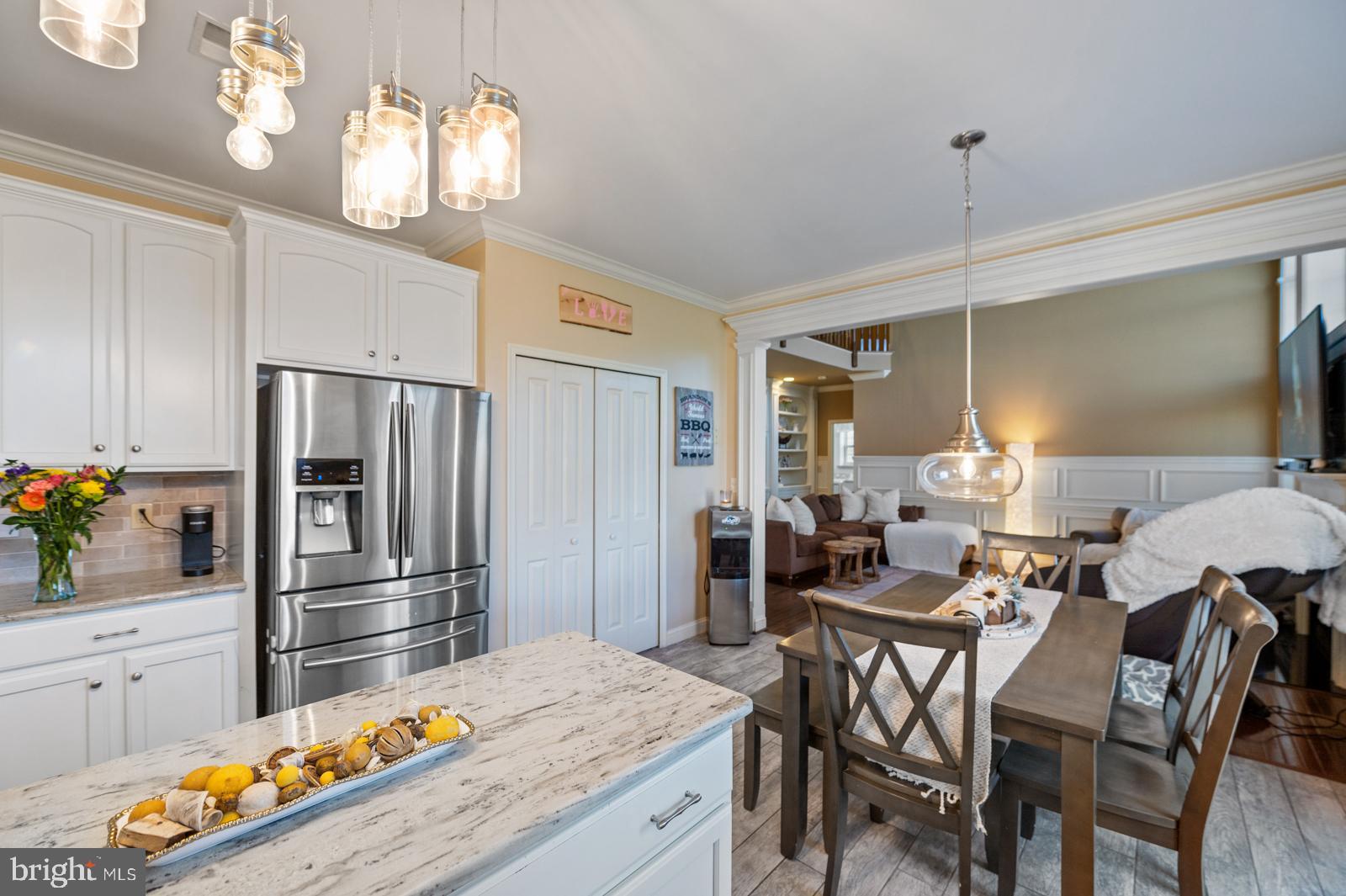 HAWTHORNE ESTATES - Residential