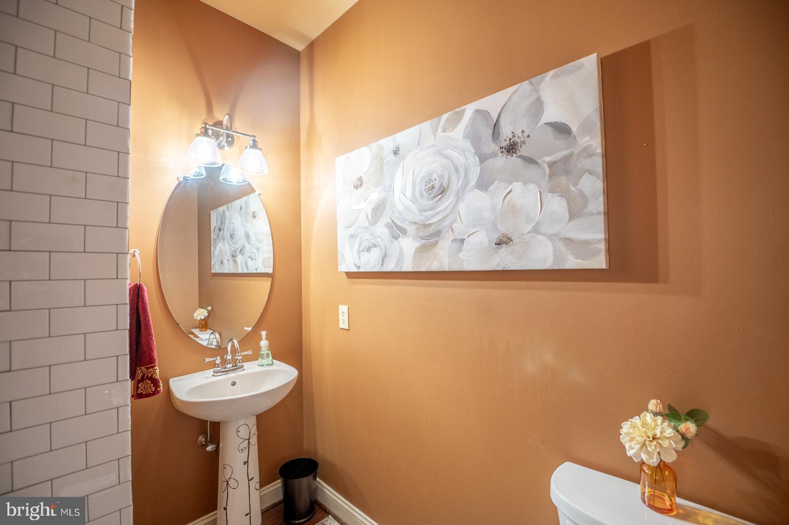 HAWTHORNE ESTATES - Residential