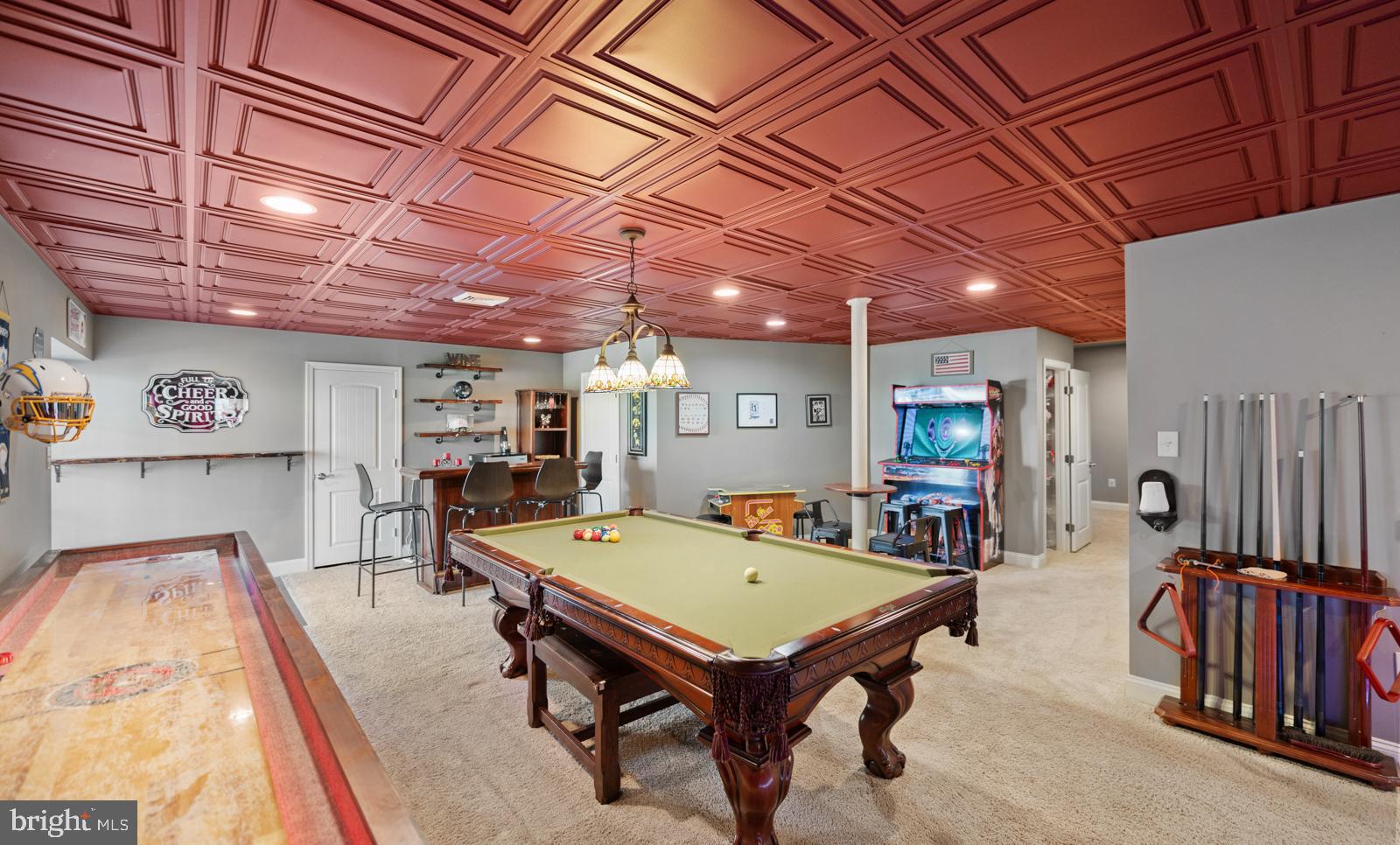 HAWTHORNE ESTATES - Residential