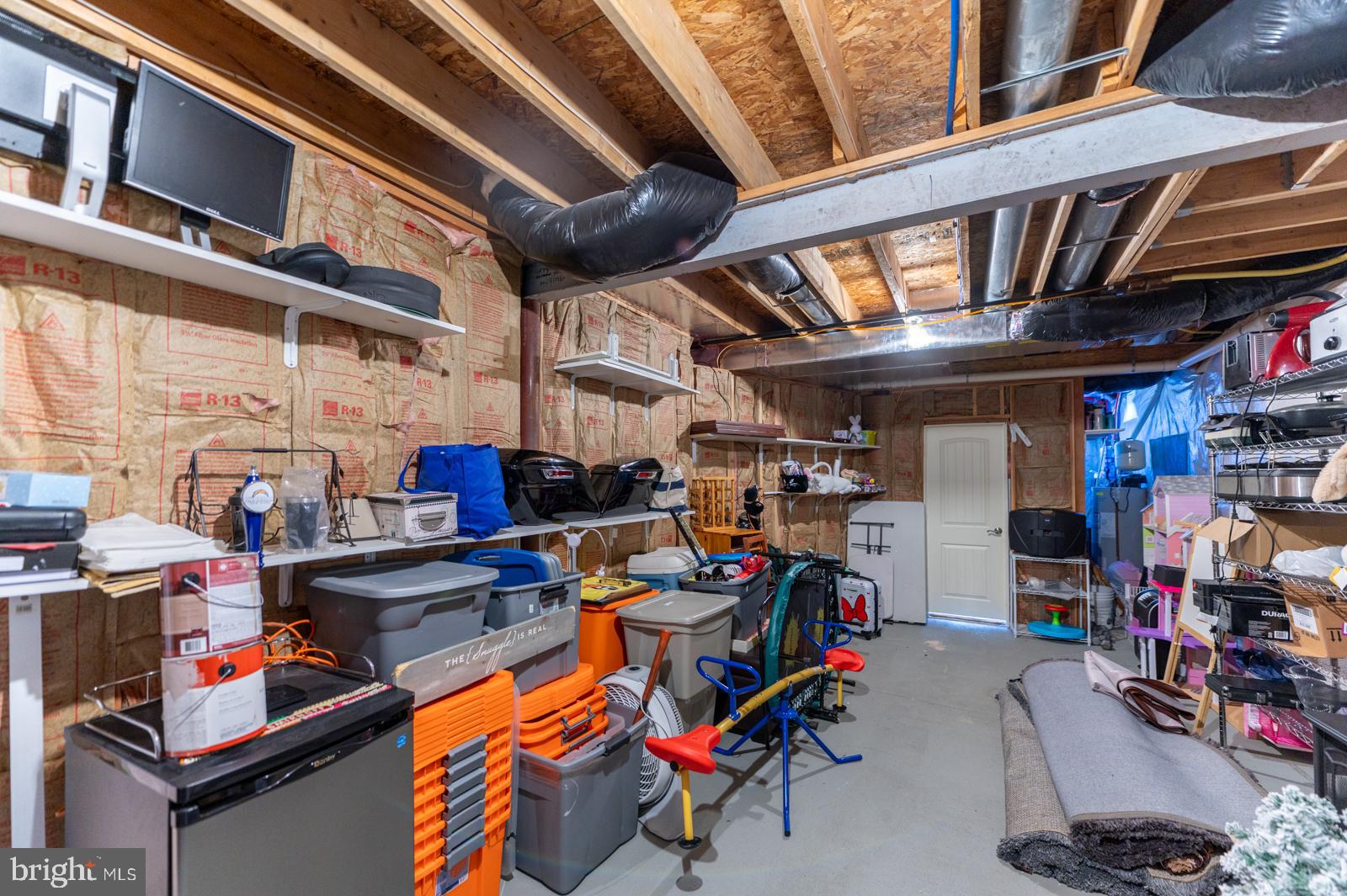 HAWTHORNE ESTATES - Residential