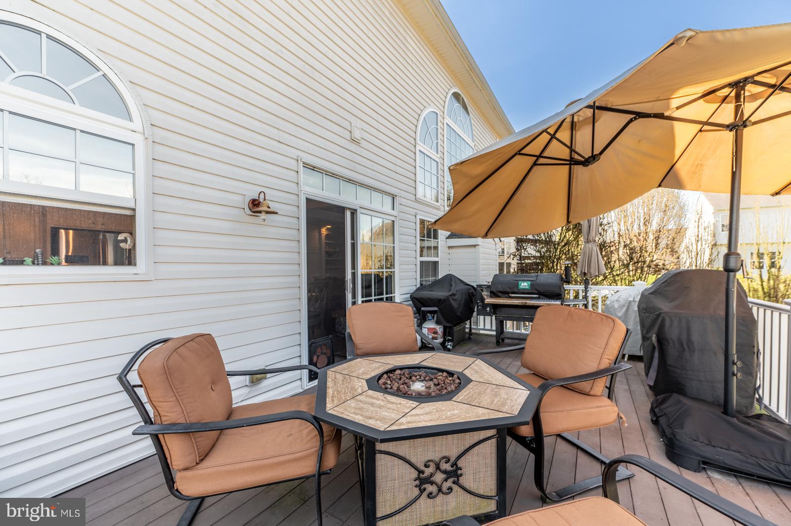 HAWTHORNE ESTATES - Residential