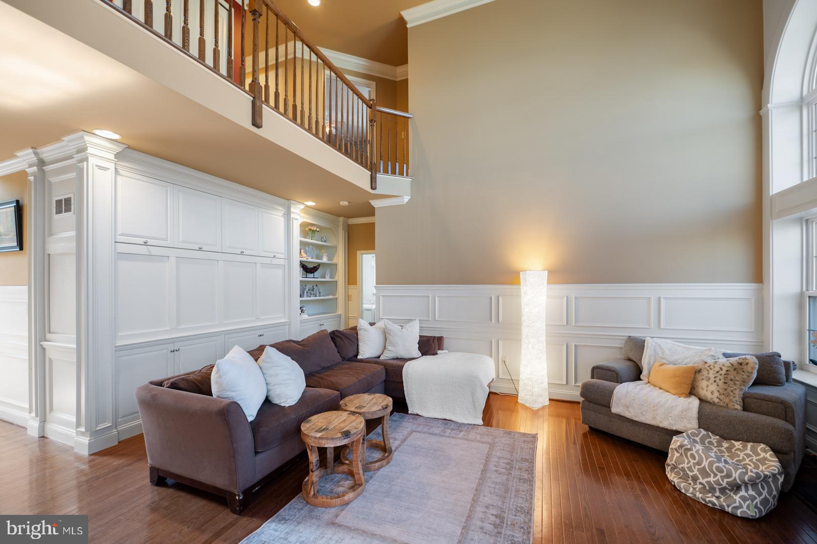 HAWTHORNE ESTATES - Residential