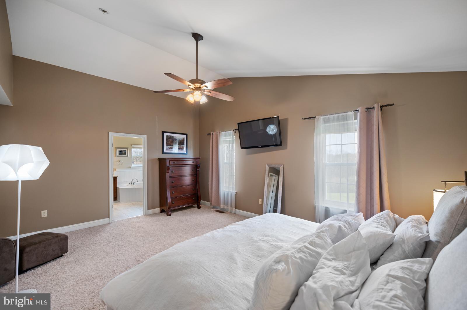 HAWTHORNE ESTATES - Residential