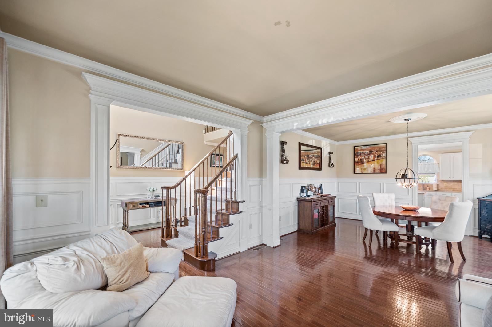 HAWTHORNE ESTATES - Residential