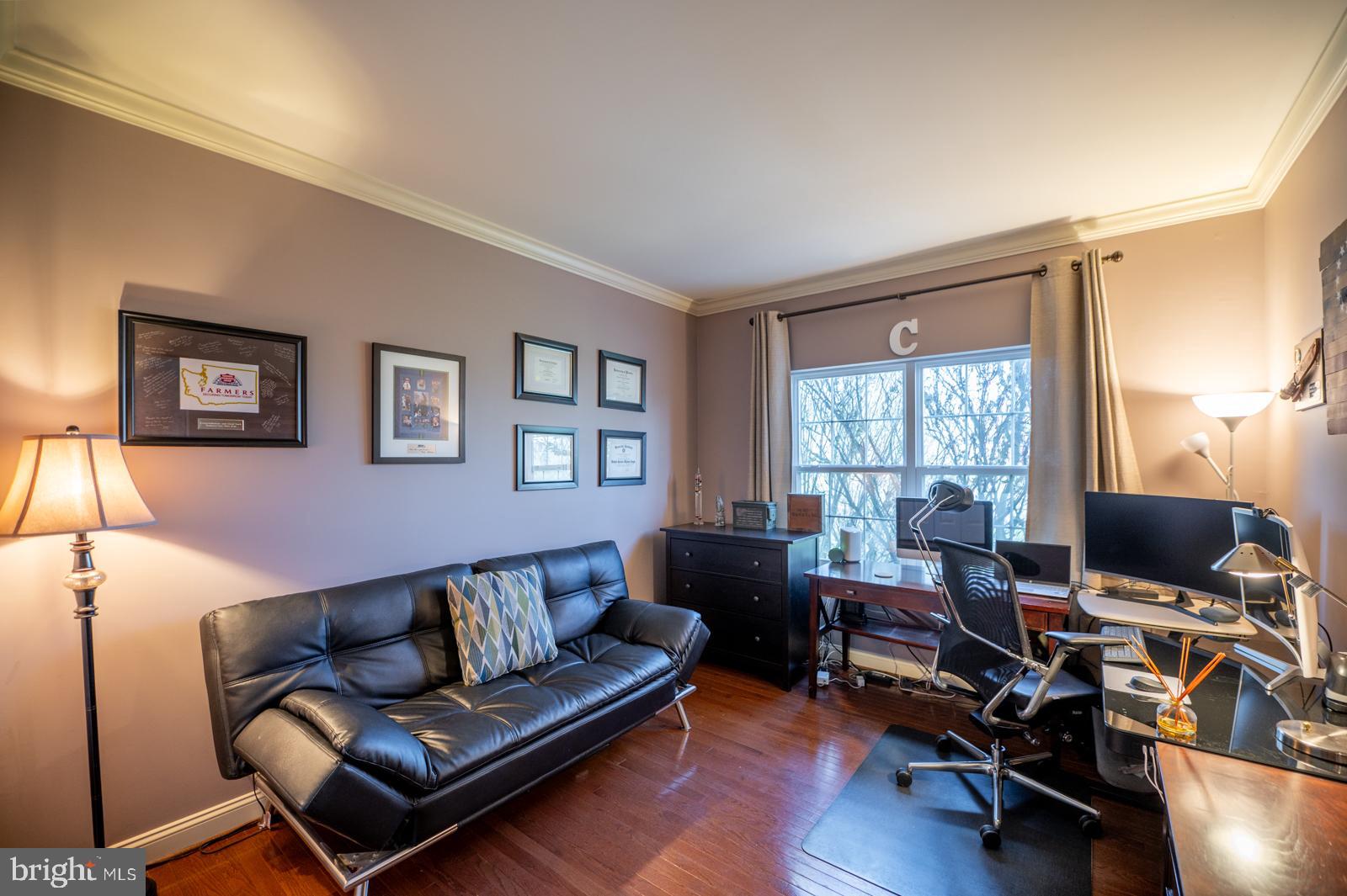 HAWTHORNE ESTATES - Residential