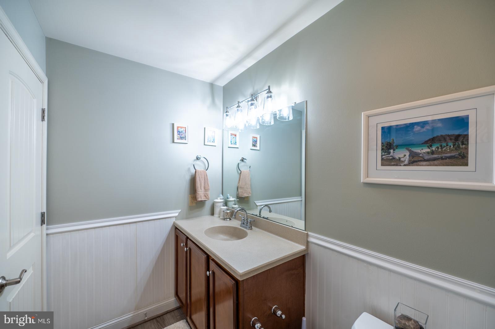 HAWTHORNE ESTATES - Residential