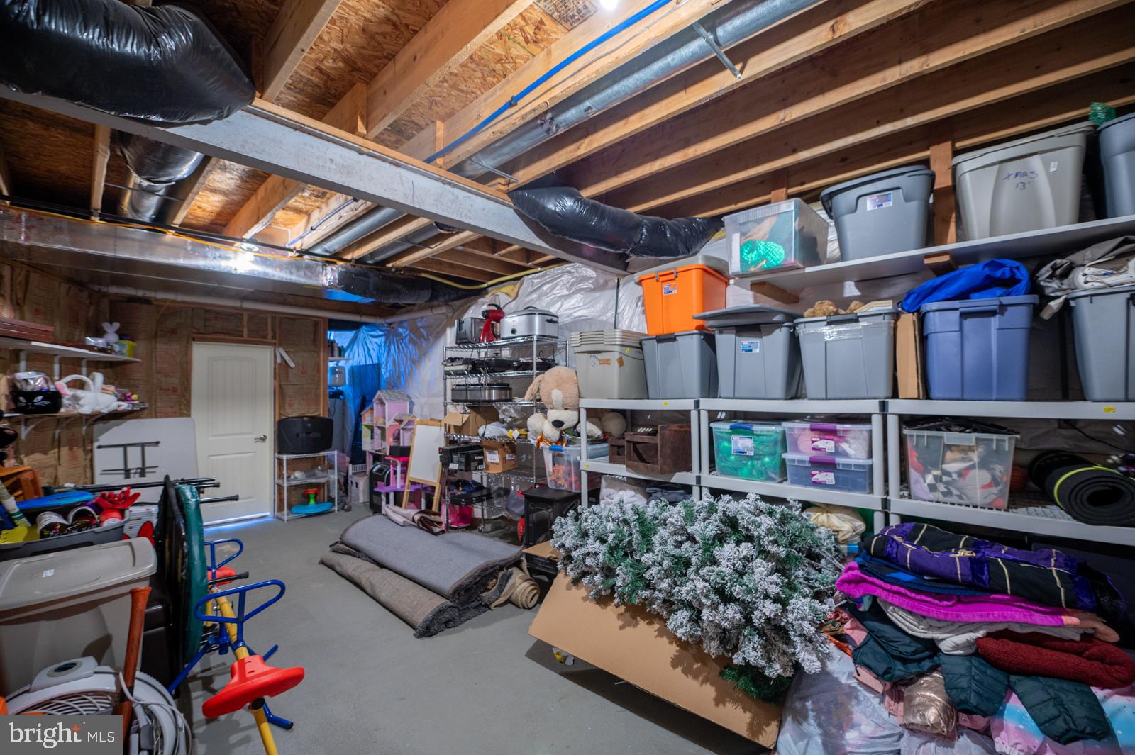 HAWTHORNE ESTATES - Residential