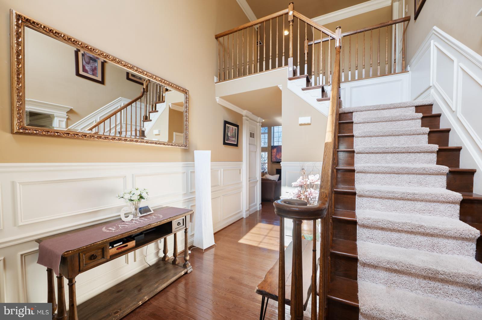 HAWTHORNE ESTATES - Residential