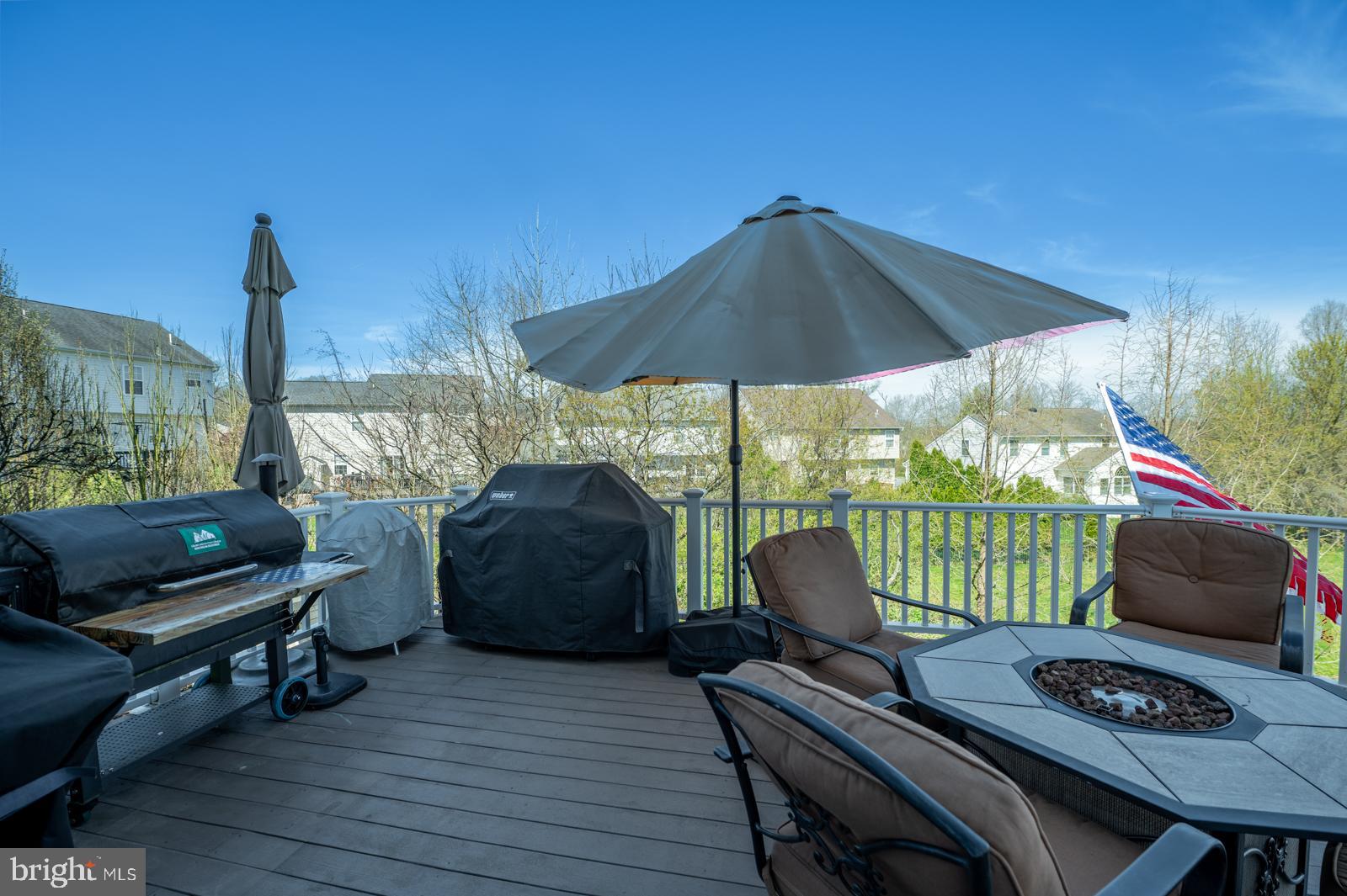 HAWTHORNE ESTATES - Residential