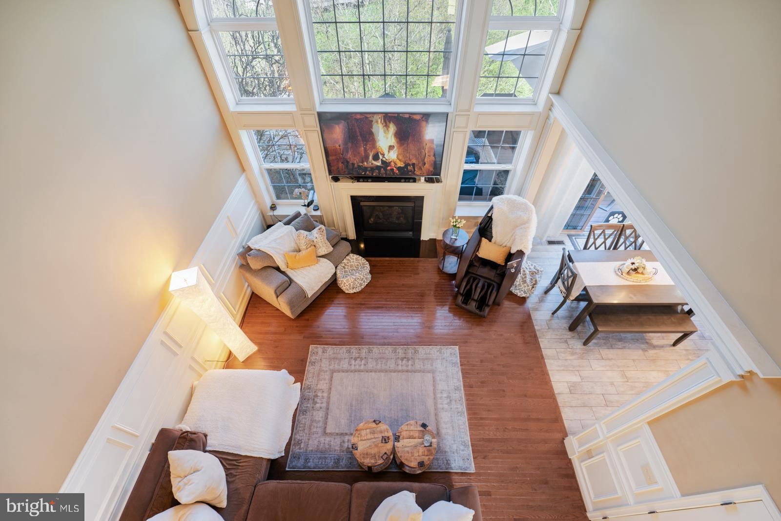 HAWTHORNE ESTATES - Residential