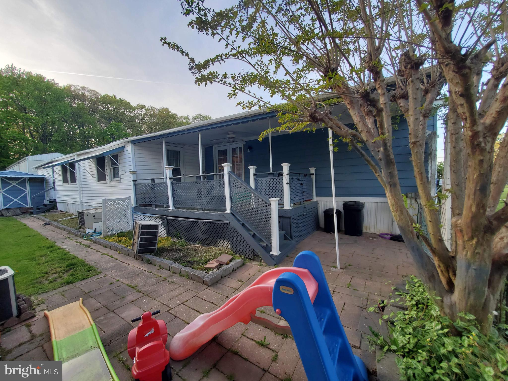 KEN LEE MOBILE HOME PARK - Residential