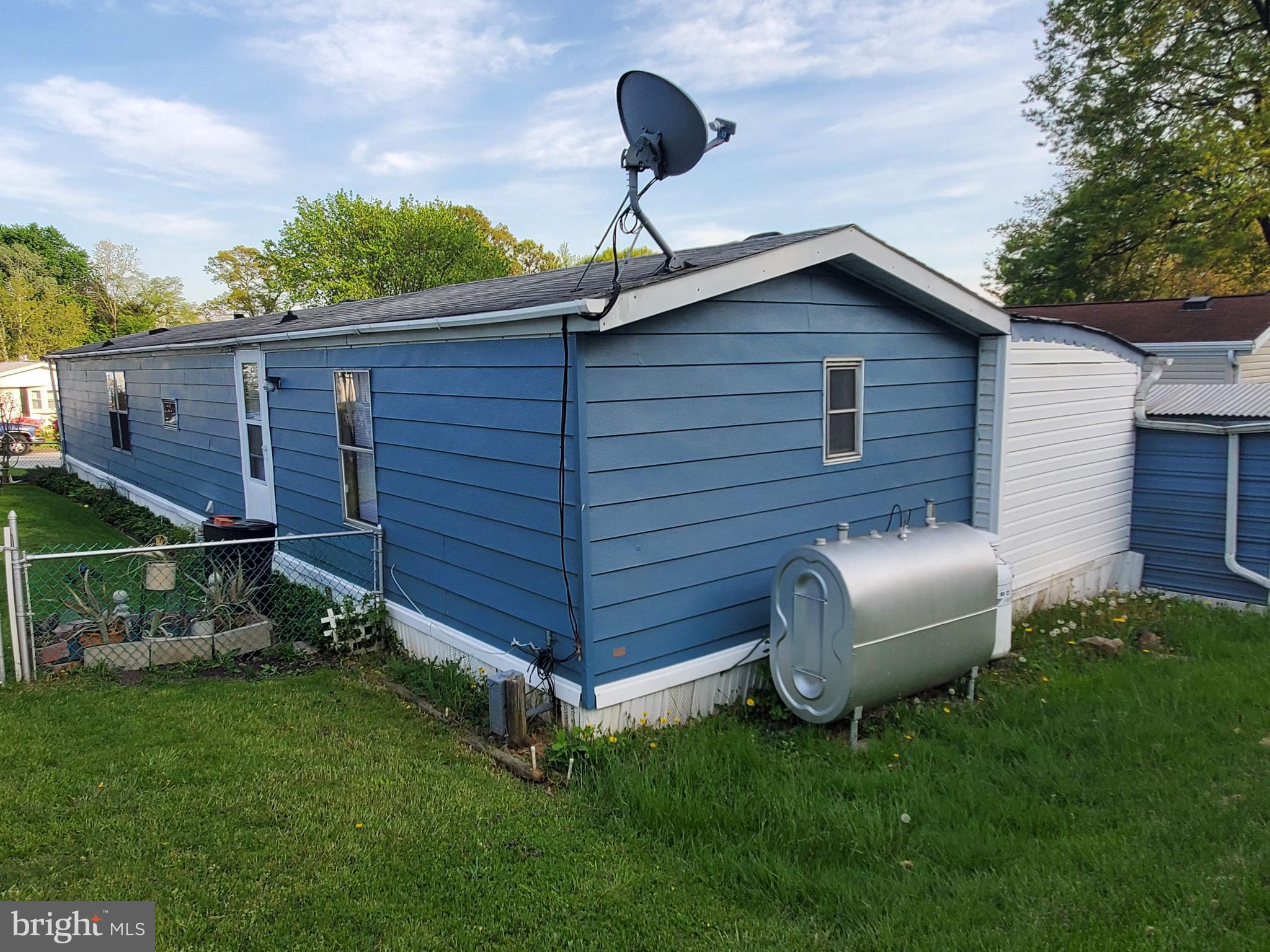 KEN LEE MOBILE HOME PARK - Residential