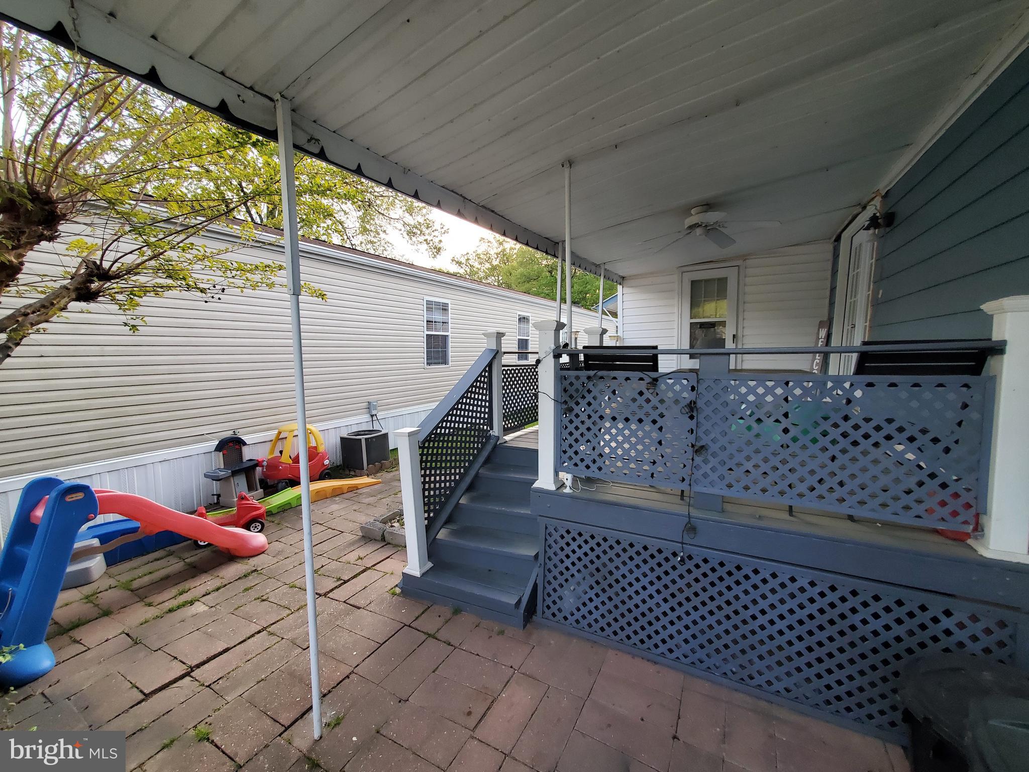 KEN LEE MOBILE HOME PARK - Residential