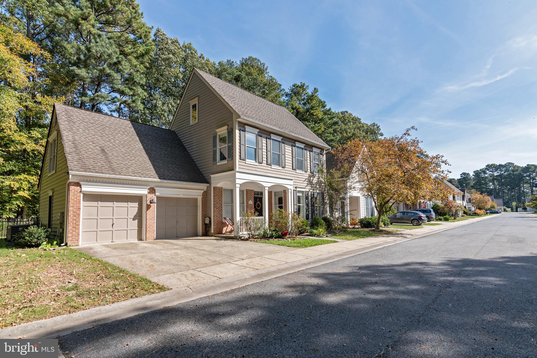 28417 PINEHURST CIRCLE