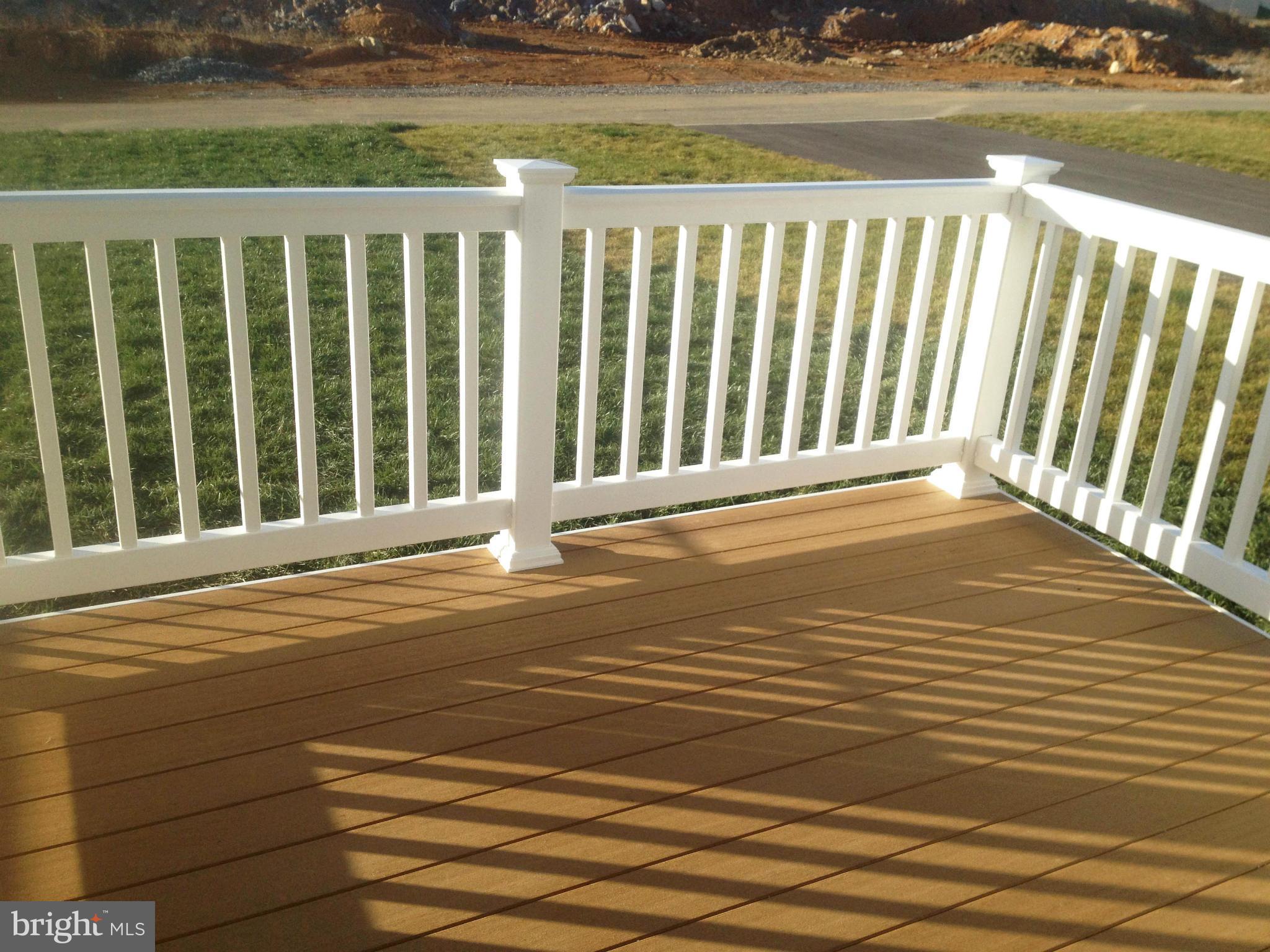 LAKELAND PLACE - Residential