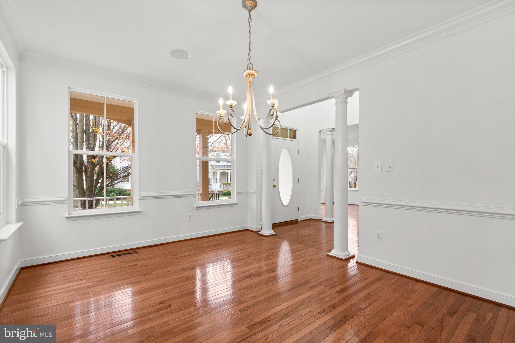 URBANA HIGHLANDS - Residential Lease