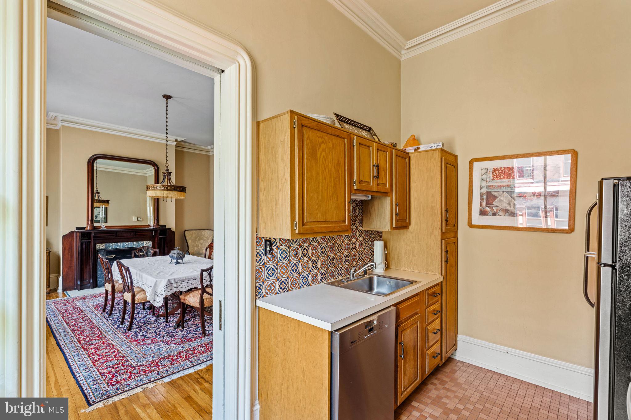 FITLER SQUARE - Residential Income