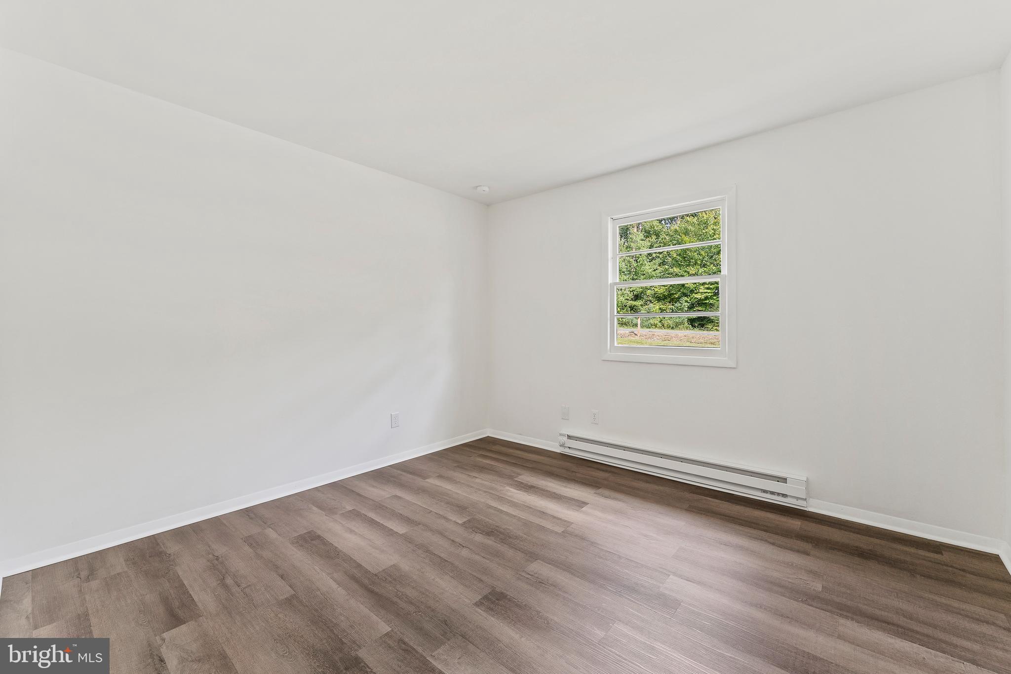 MILL GARDEN - Residential Lease