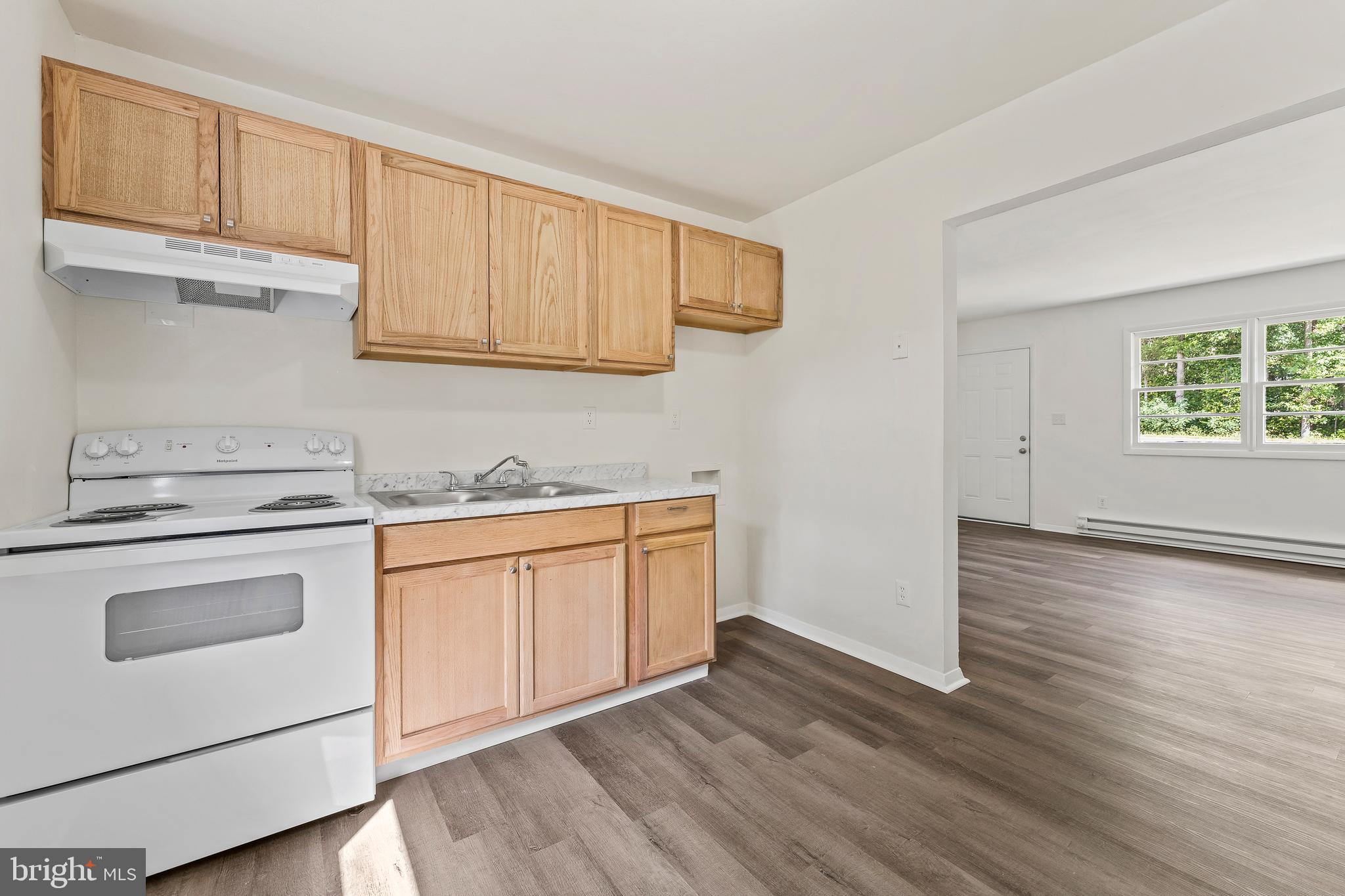 MILL GARDEN - Residential Lease