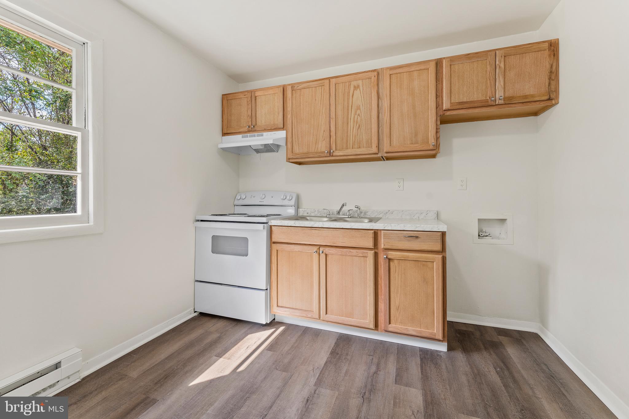 MILL GARDEN - Residential Lease