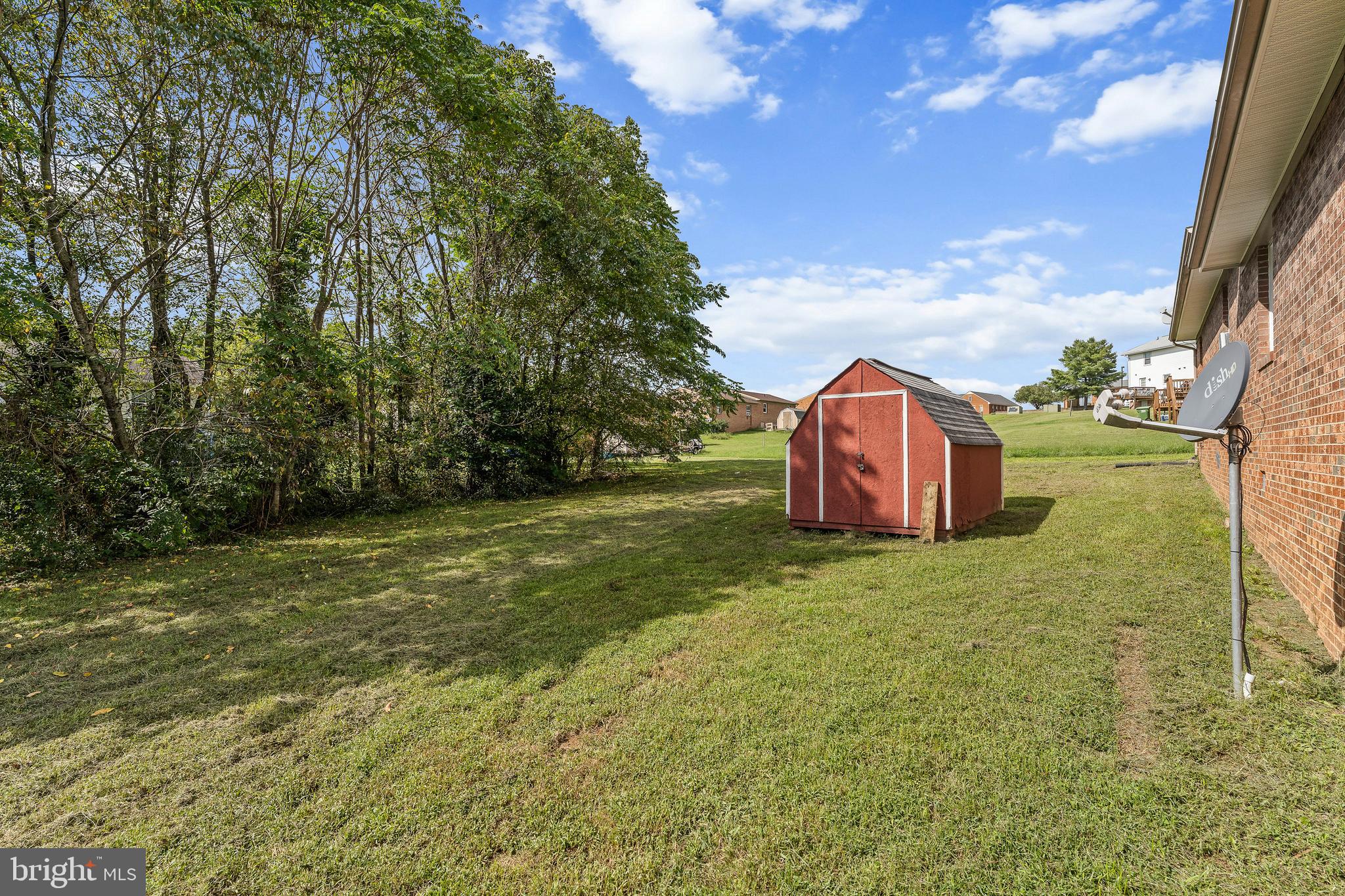 MILL GARDEN - Residential Lease