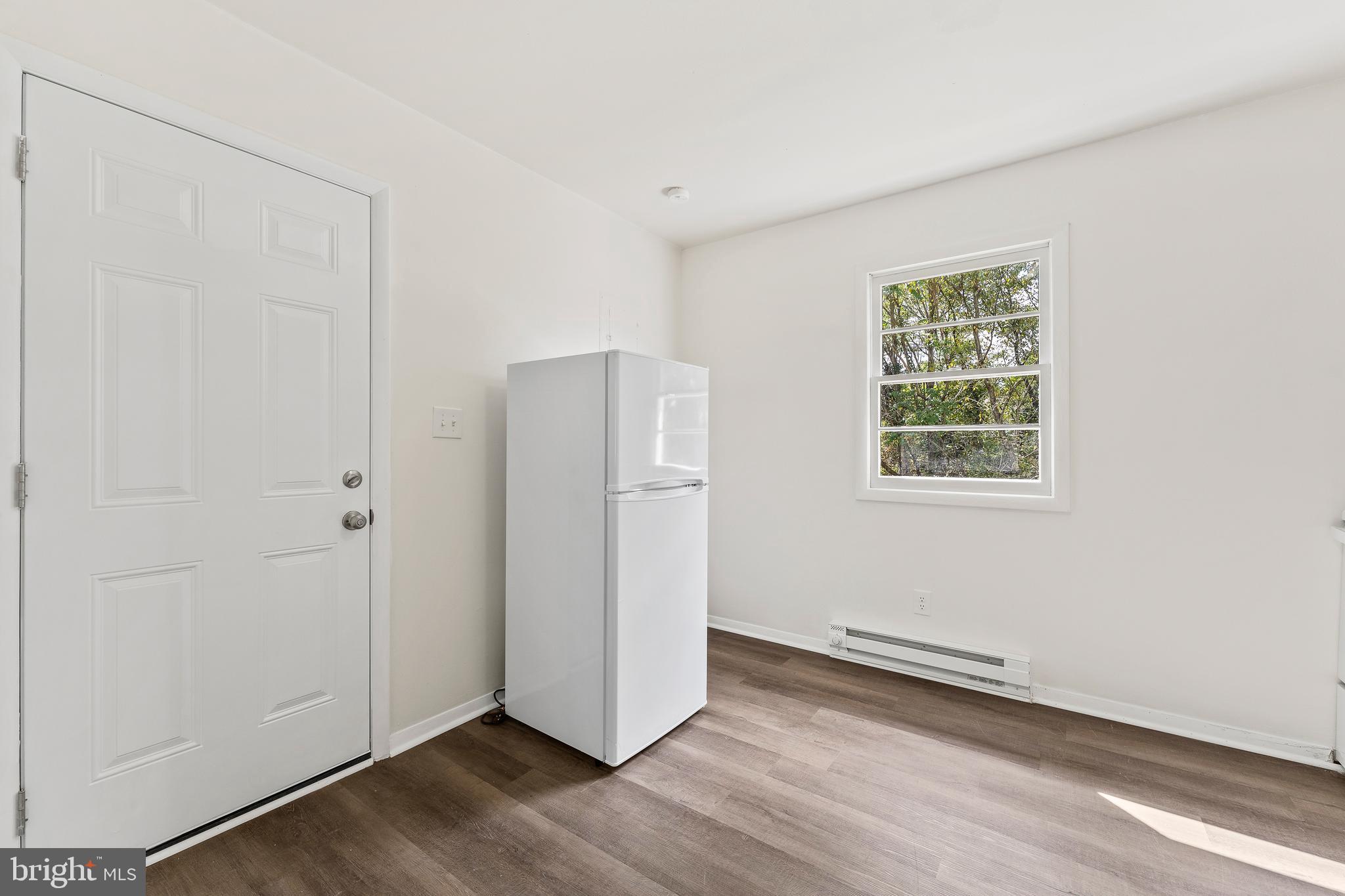 MILL GARDEN - Residential Lease