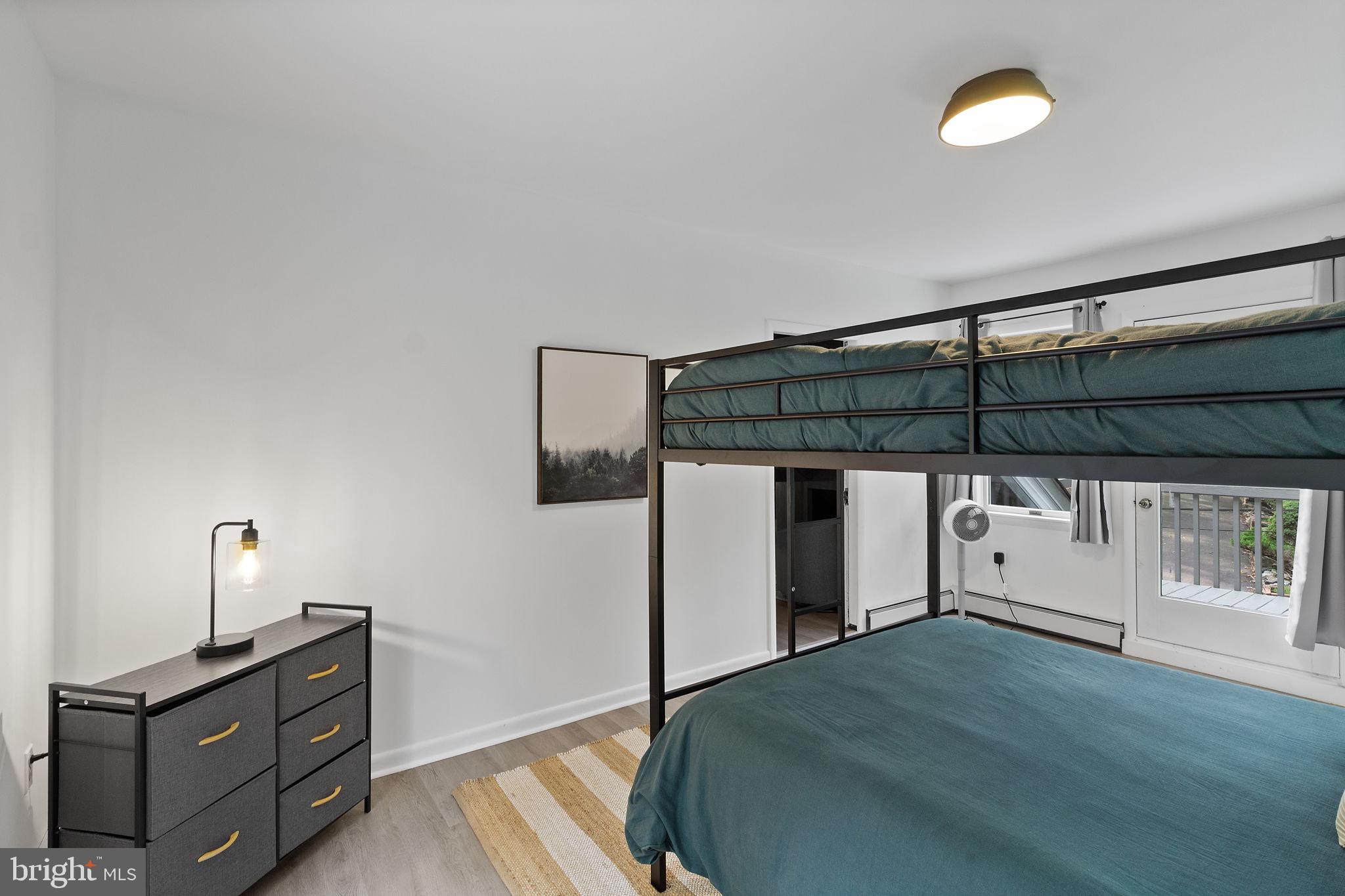 EAGLE ROCK RESORT - Residential