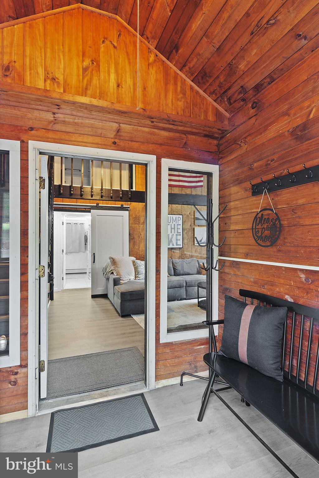 EAGLE ROCK RESORT - Residential