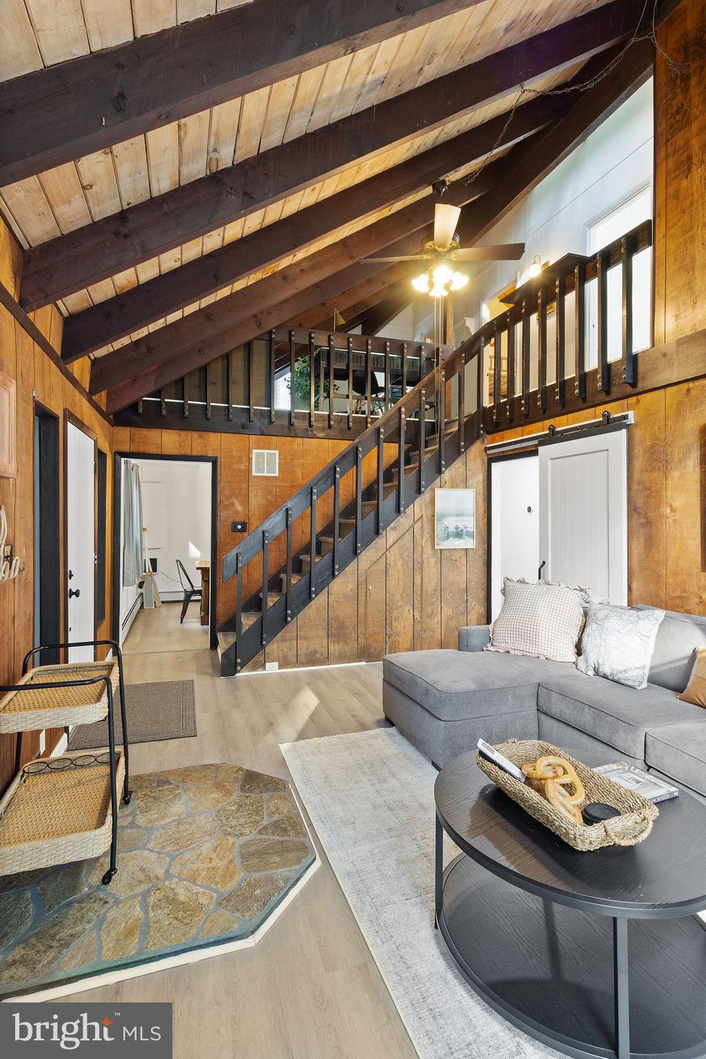 EAGLE ROCK RESORT - Residential