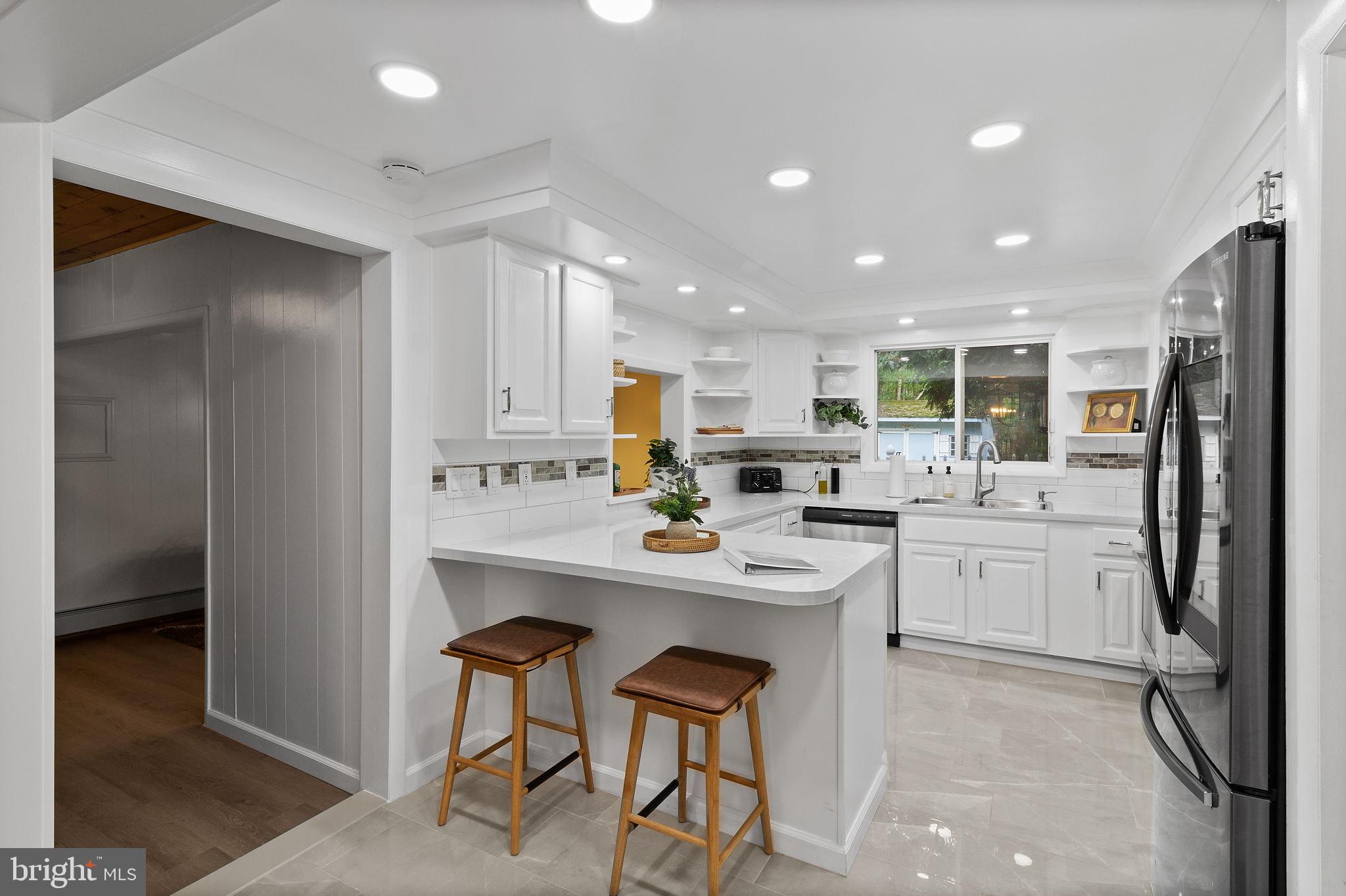 EAGLE ROCK RESORT - Residential