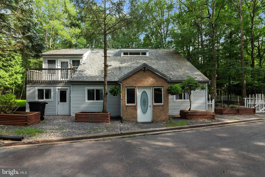 Nestled in the prestigious, gated Eagle Rock Resort, 248 W Lake Valley Dr offers the perfect blend of a beautiful mountain escape and year-round activities. This property is ideal as a primary residence or a vacation getaway.
This 3-bedroom, 2-bathroom residence is highlighted by a modern, eat-in kitchen and a spacious dining area, perfect for hosting family dinners. Step outside to the large paver patio and take in the fresh mountain air or host a summer BBQ. The property also features a manageable 0.37acre lot with a storage shed and a very desirable location with just a short walk away from the beach at the resort lake, complete with picnic areas, grills, and playgrounds.  Take advantage of your own outdoor shower to rinse off after a long day at the lake. 

Eagle Rock Resort Amenities:
Living here means gaining access to world-class amenities included in the community:
 * Golf: 18-hole Arnold Palmer Signature course and a 9-hole executive course.
 * Aquatics: 3 heated outdoor pools and a large indoor aquatic center for year-round swimming.
 * Winter Sports: On-site skiing, snowboarding, and snow tubing.
 * Recreation: Equestrian center, fitness center, full-service spa, and courts for tennis, pickleball, and basketball.
 * Dining: Fine and casual dining options at the Clubhouse and Lodge.