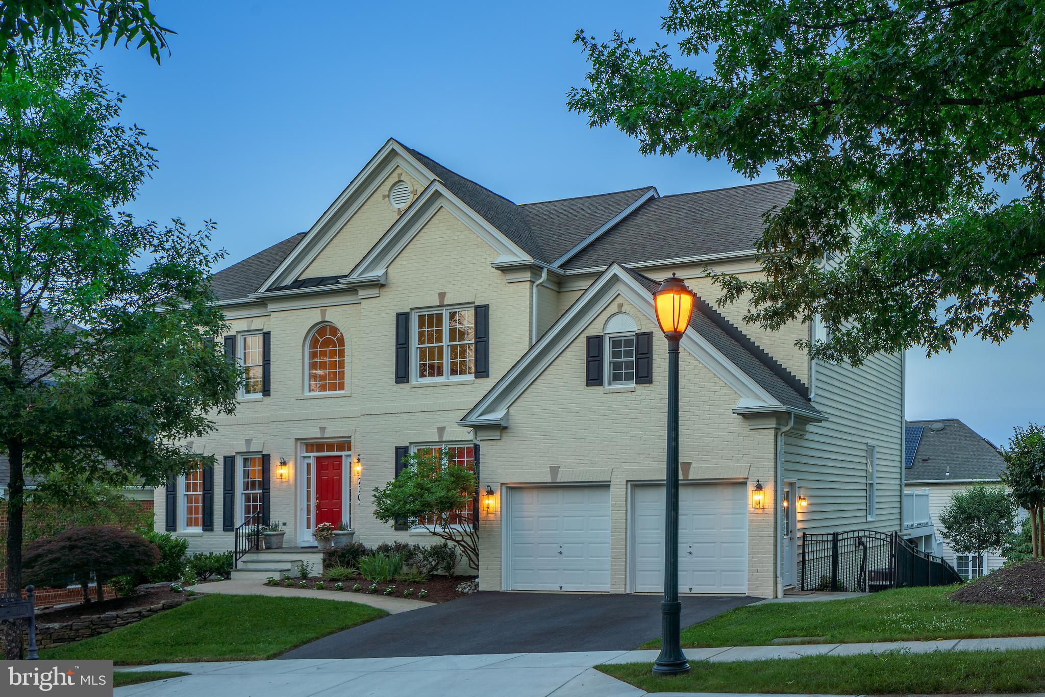 FALLSGROVE - Residential