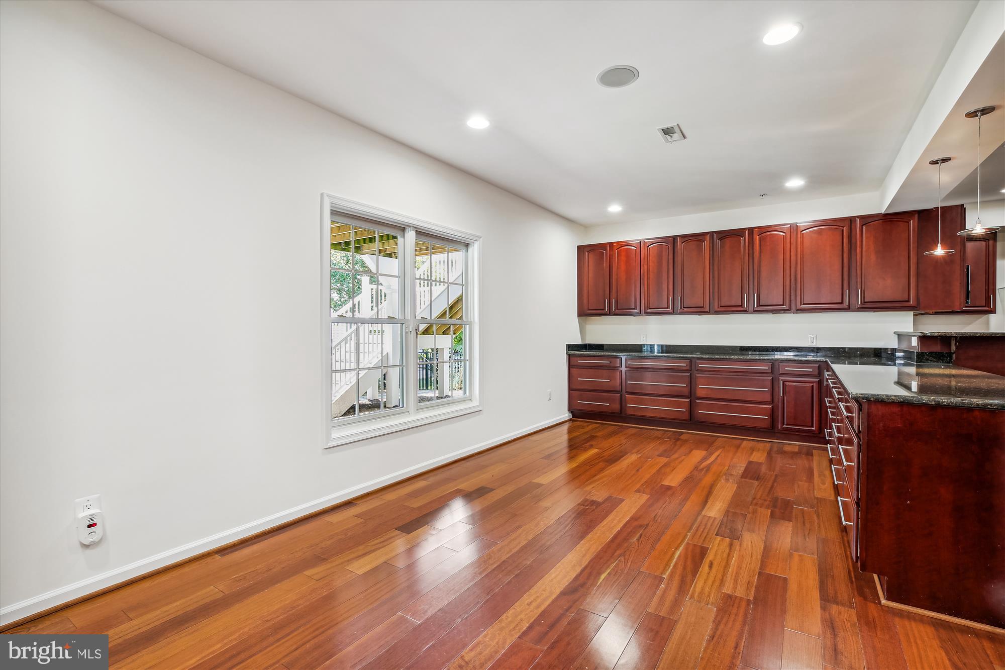 FALLSGROVE - Residential